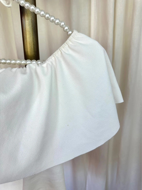 Top off shoulder ruche creme onesize