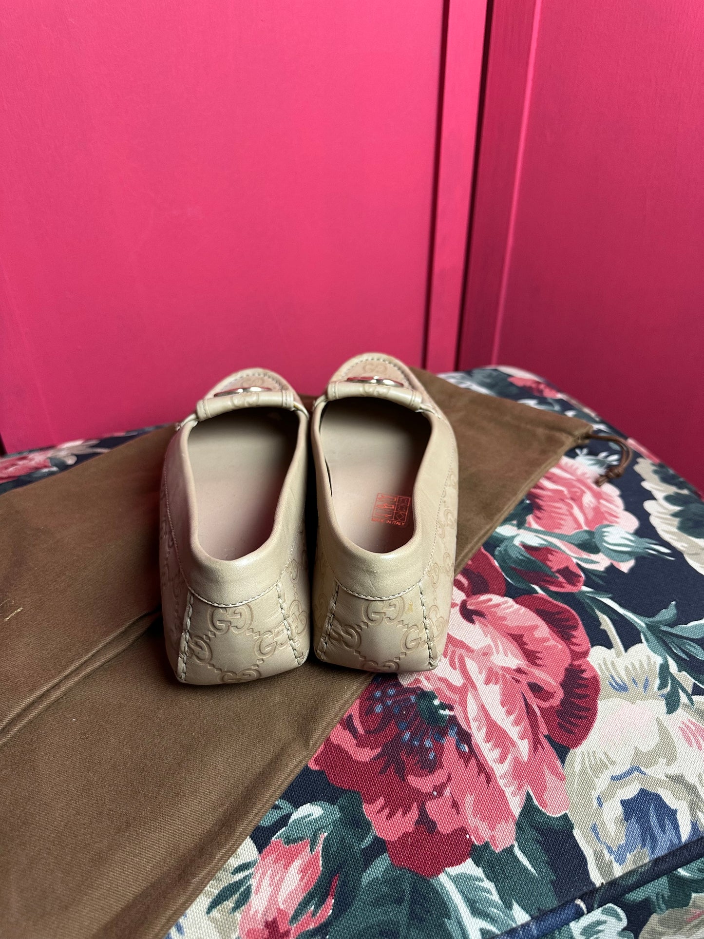Mocassins beiges Gucci