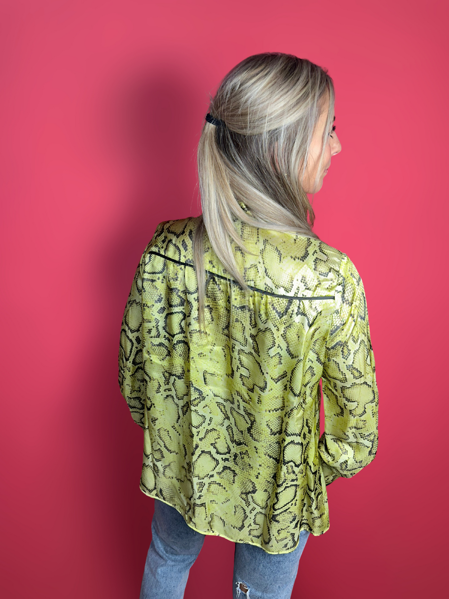 Chemisier PINKO imprimé serpent jaune