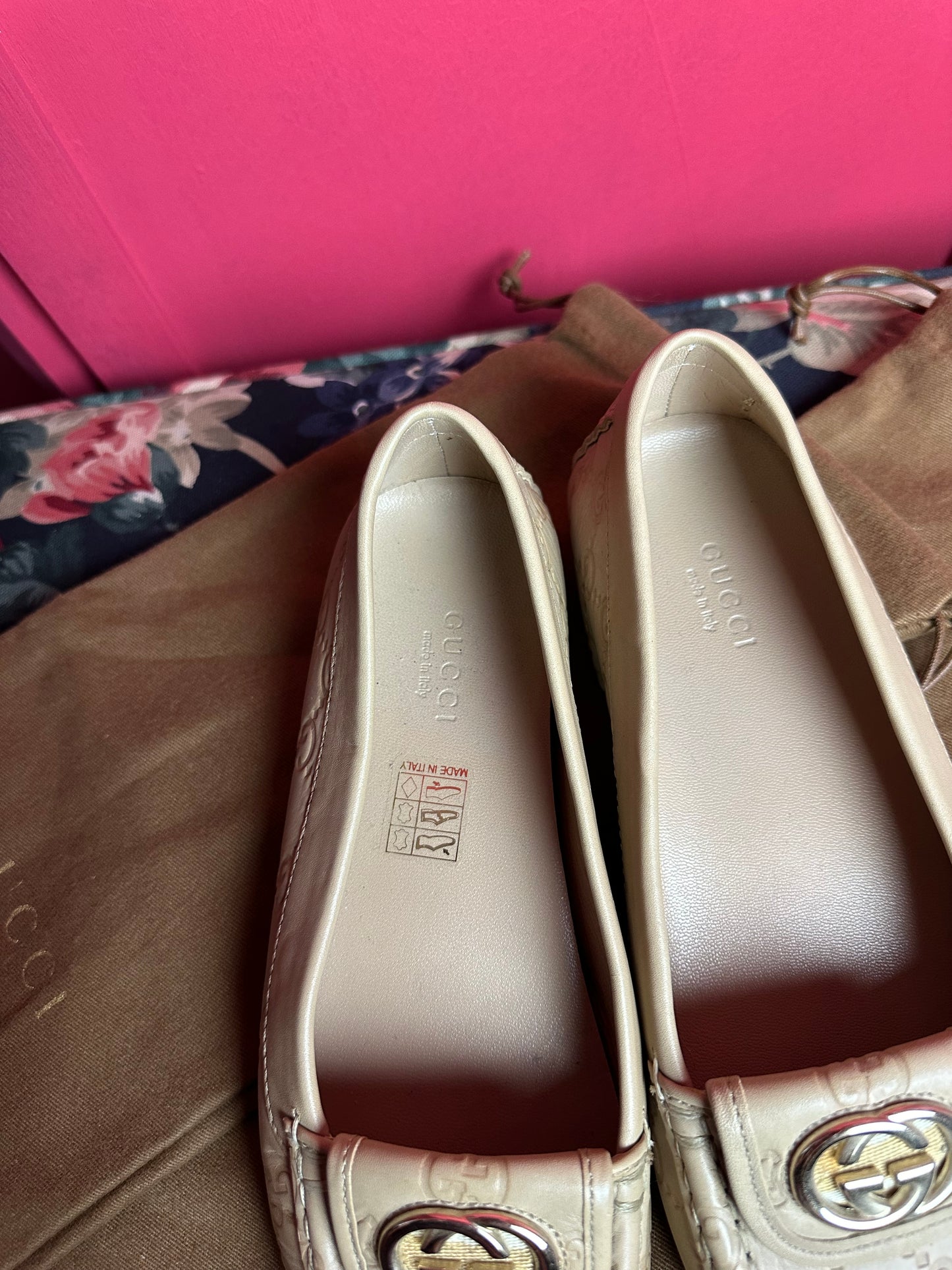 Mocassins beiges Gucci
