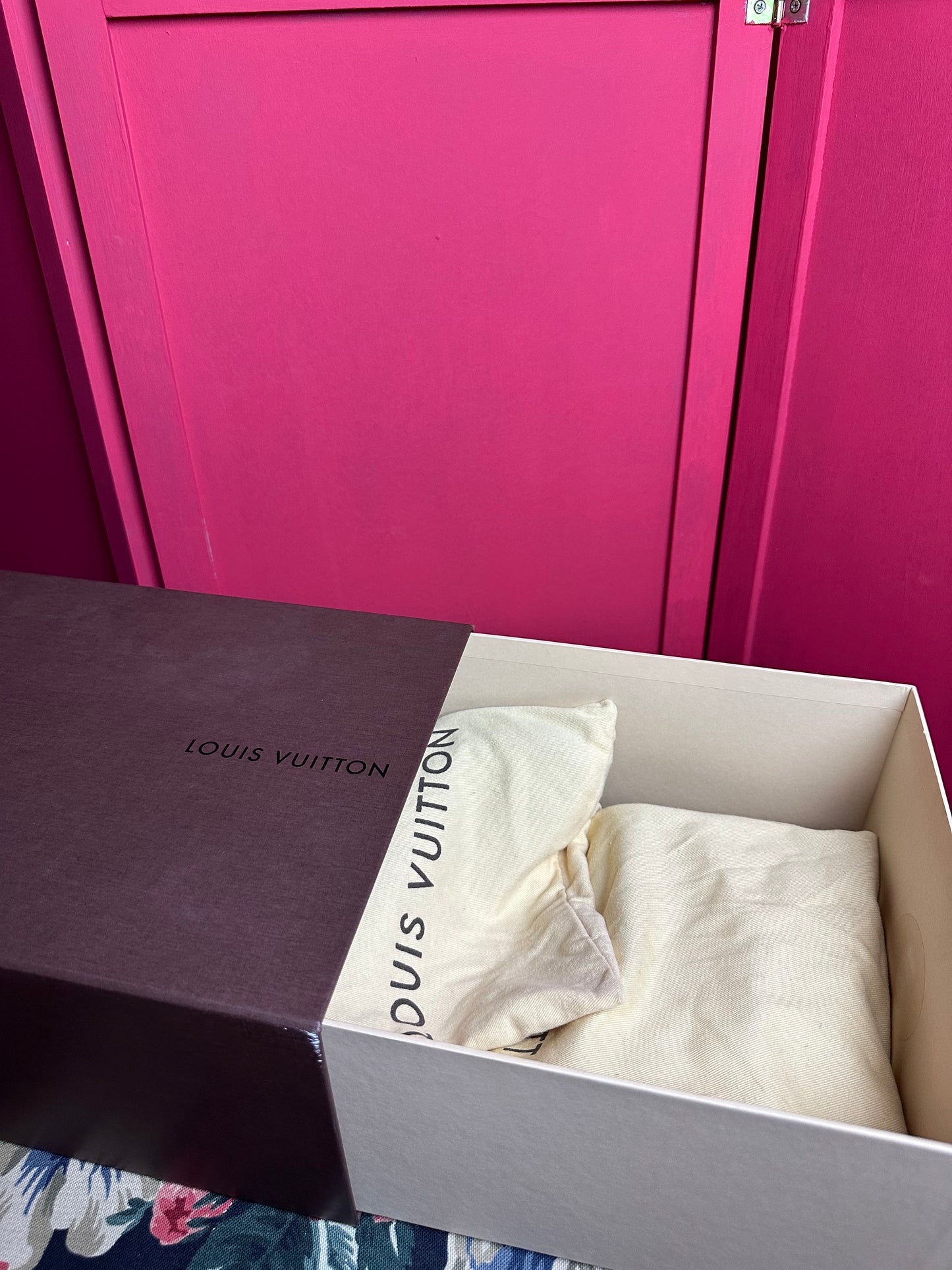 Escarpins Louis Vuitton bleu foncé