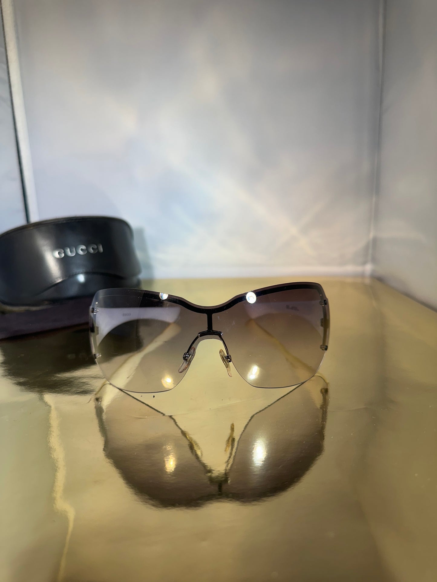 Zonnebril Gucci wit