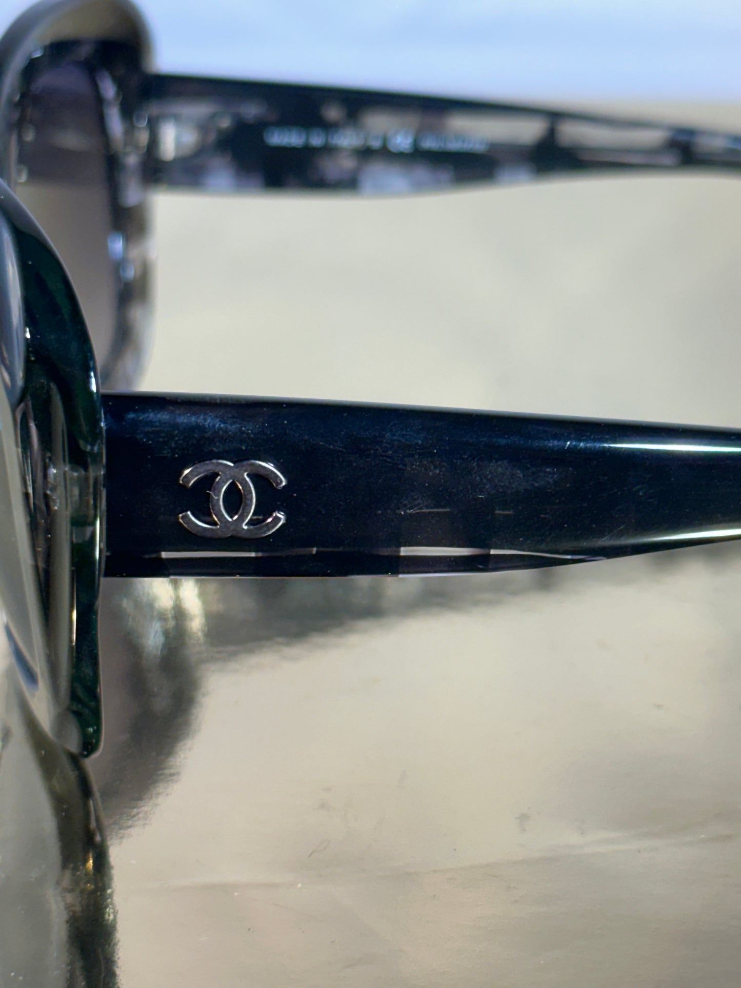 Lunettes de soleil Chanel