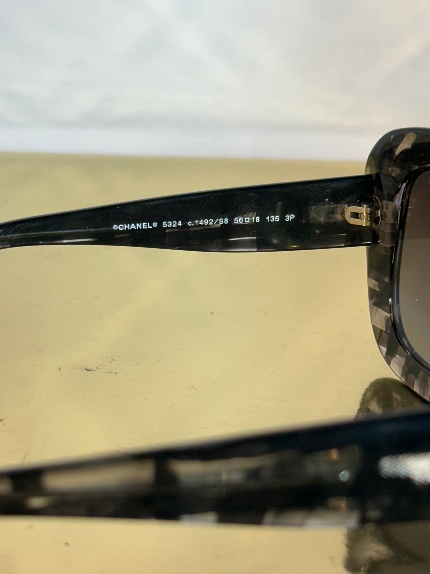 Lunettes de soleil Chanel