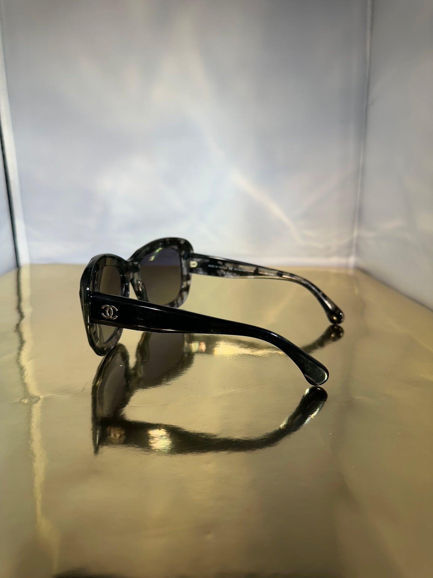 Lunettes de soleil Chanel