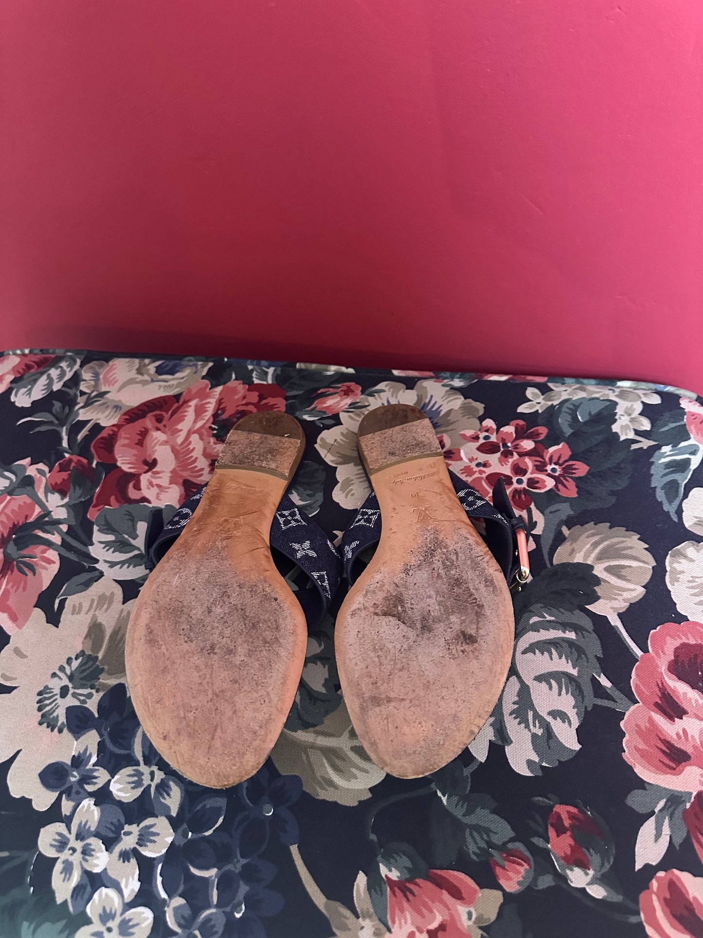 Louis Vuitton denim Monogram Formentera Thong Sandals - Maat 39