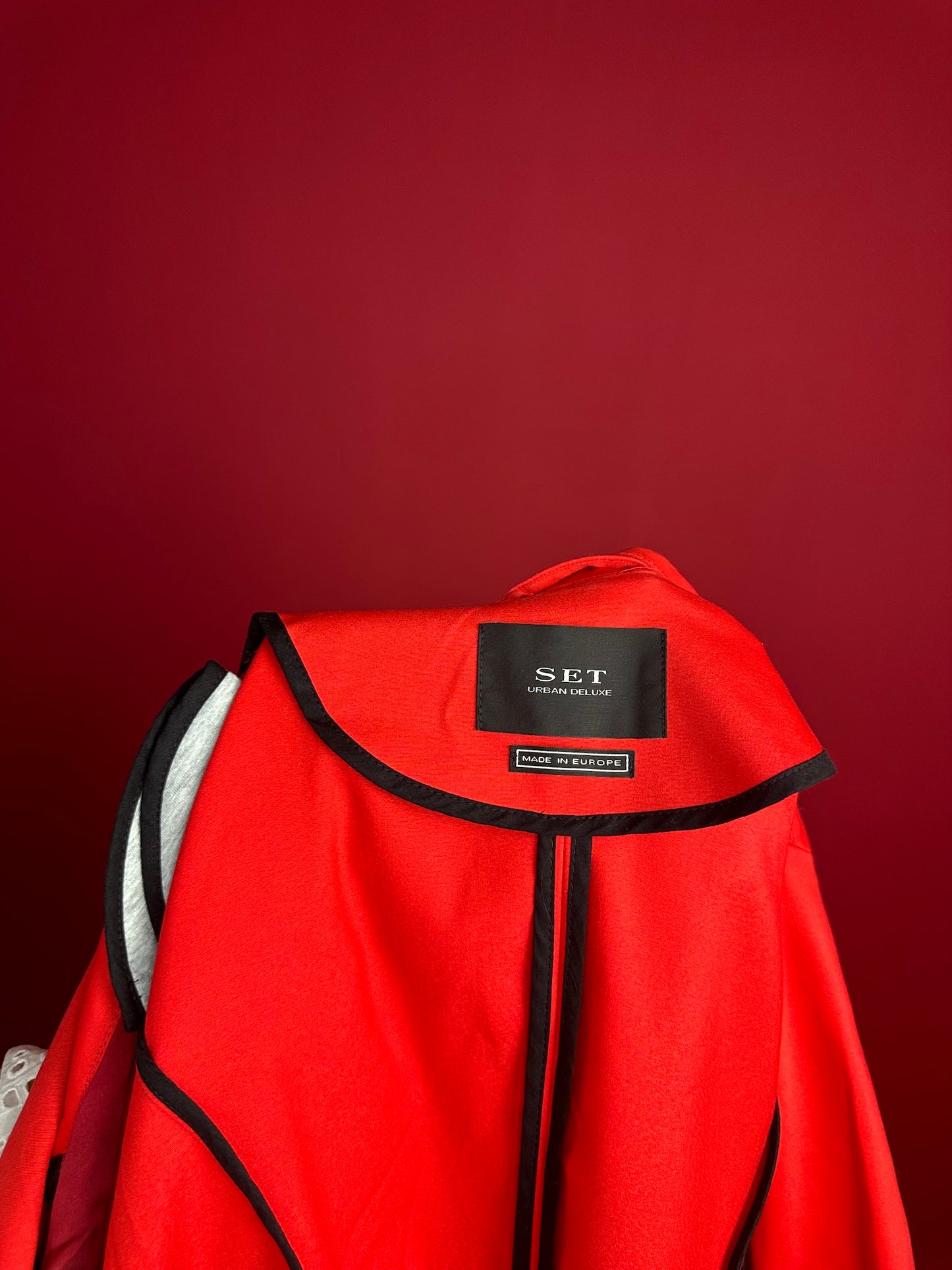 Blazer Closed rood - Maat 42