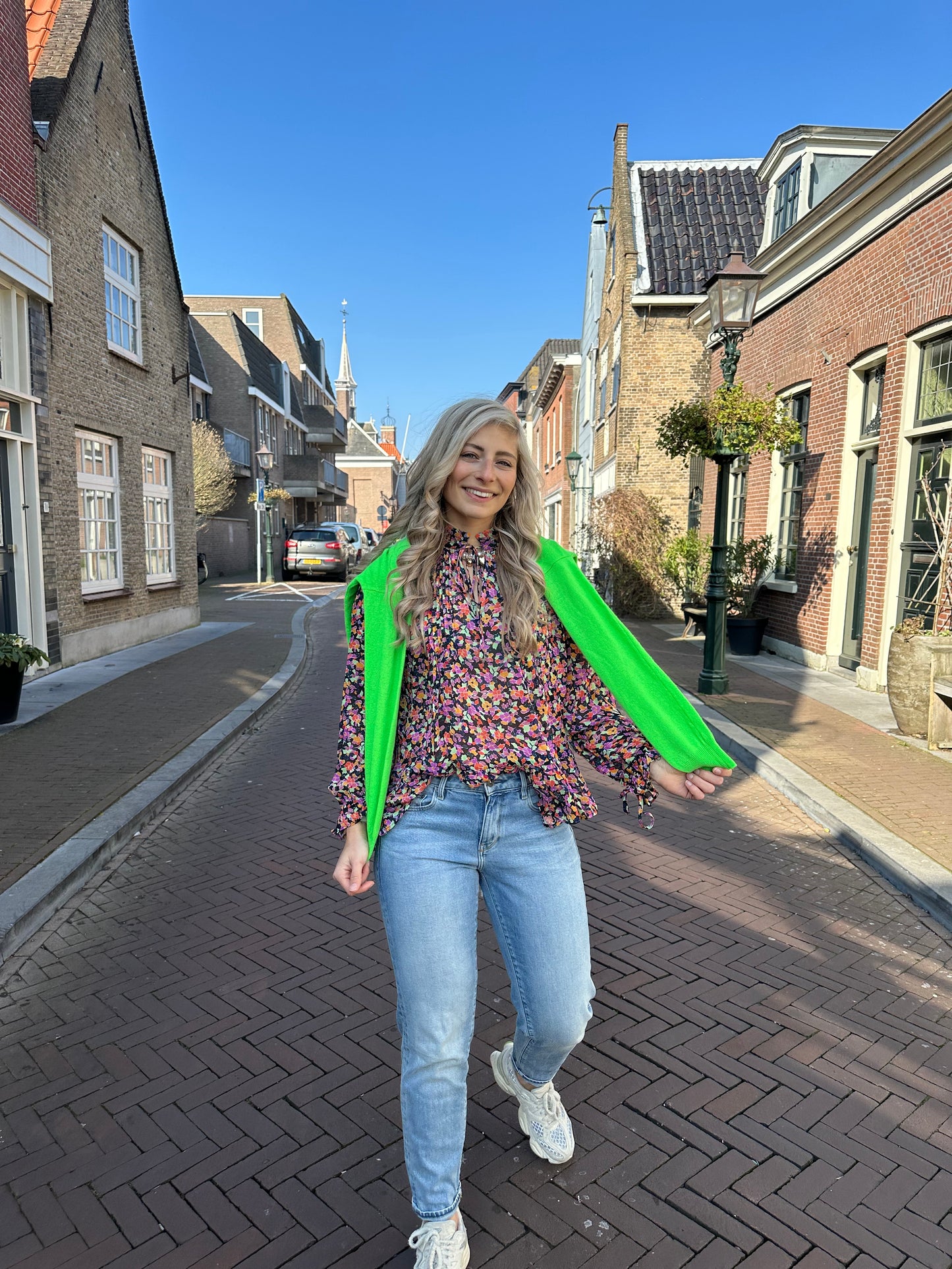 Pull Brodie Cachemire vert fluo