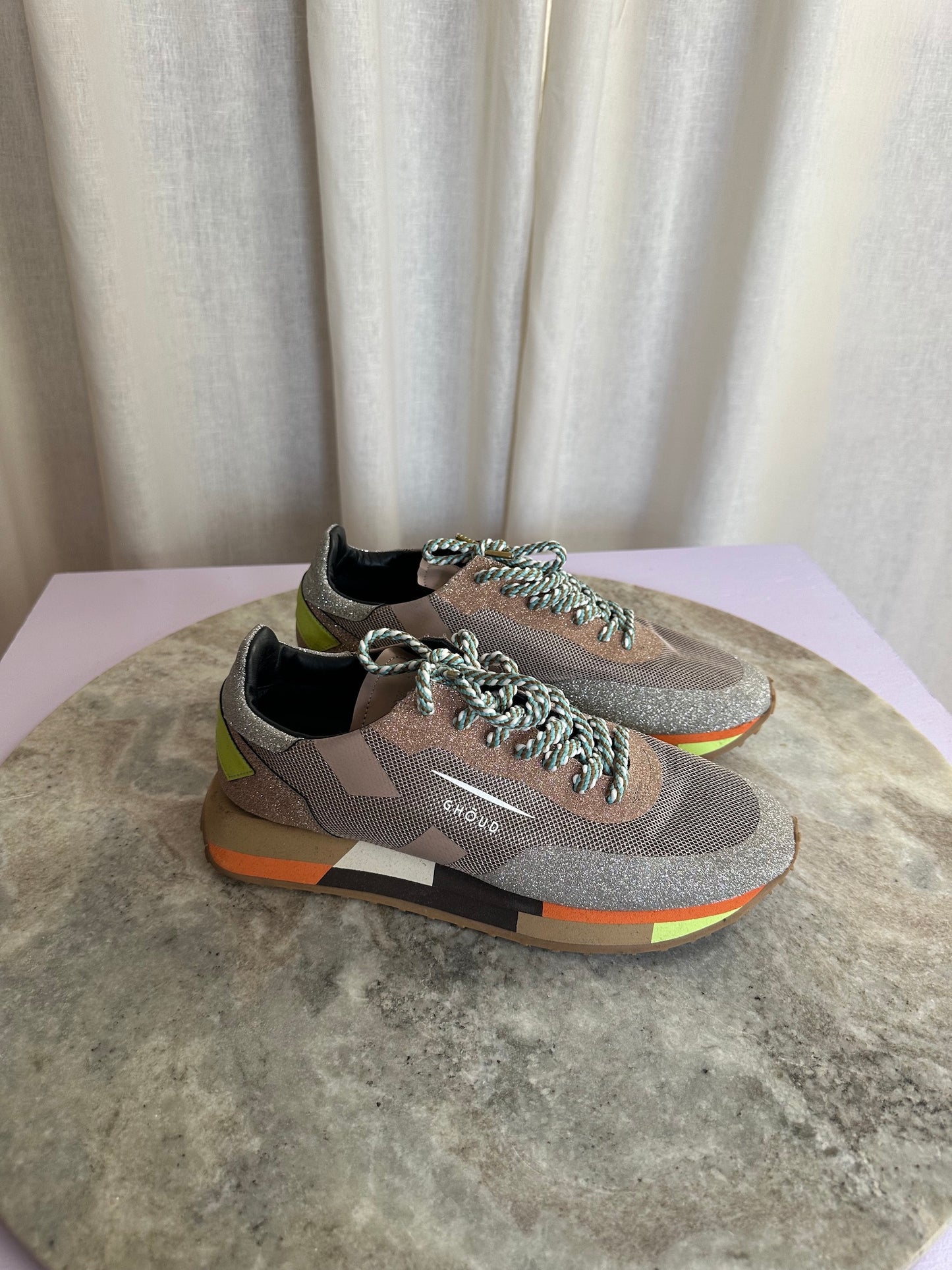 Sneakers Ghoud bruin glitters - Maat 39