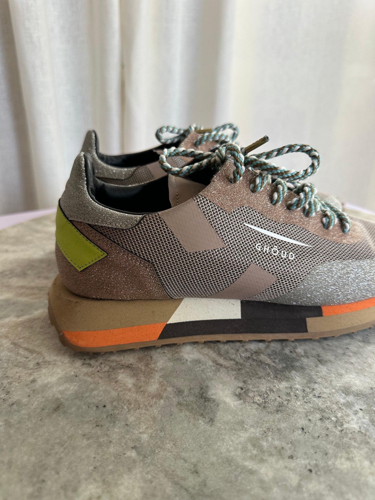 Sneakers Ghoud bruin glitters - Maat 39
