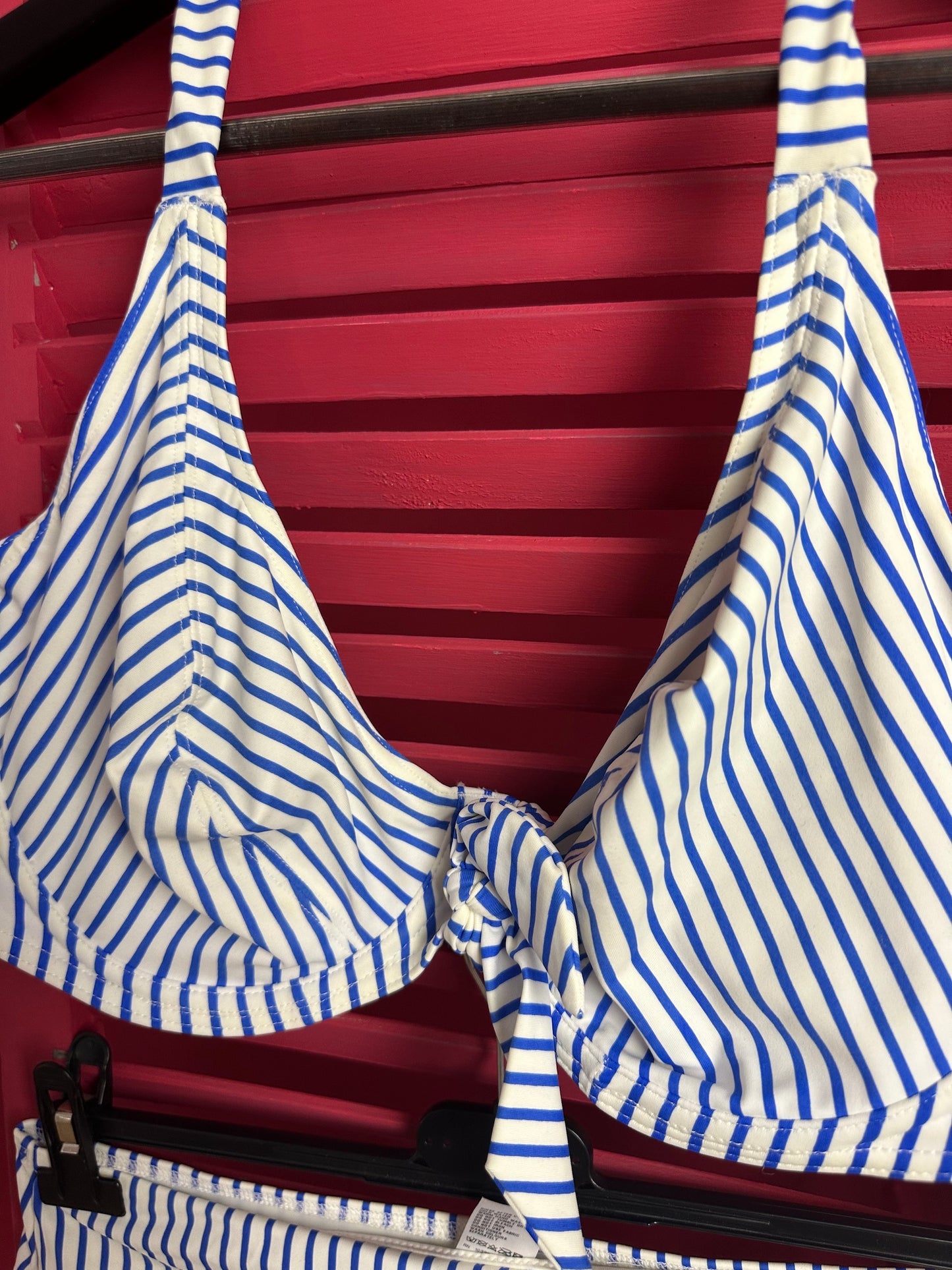 Bikini Freya streep blauw/wit - Maat 80G
