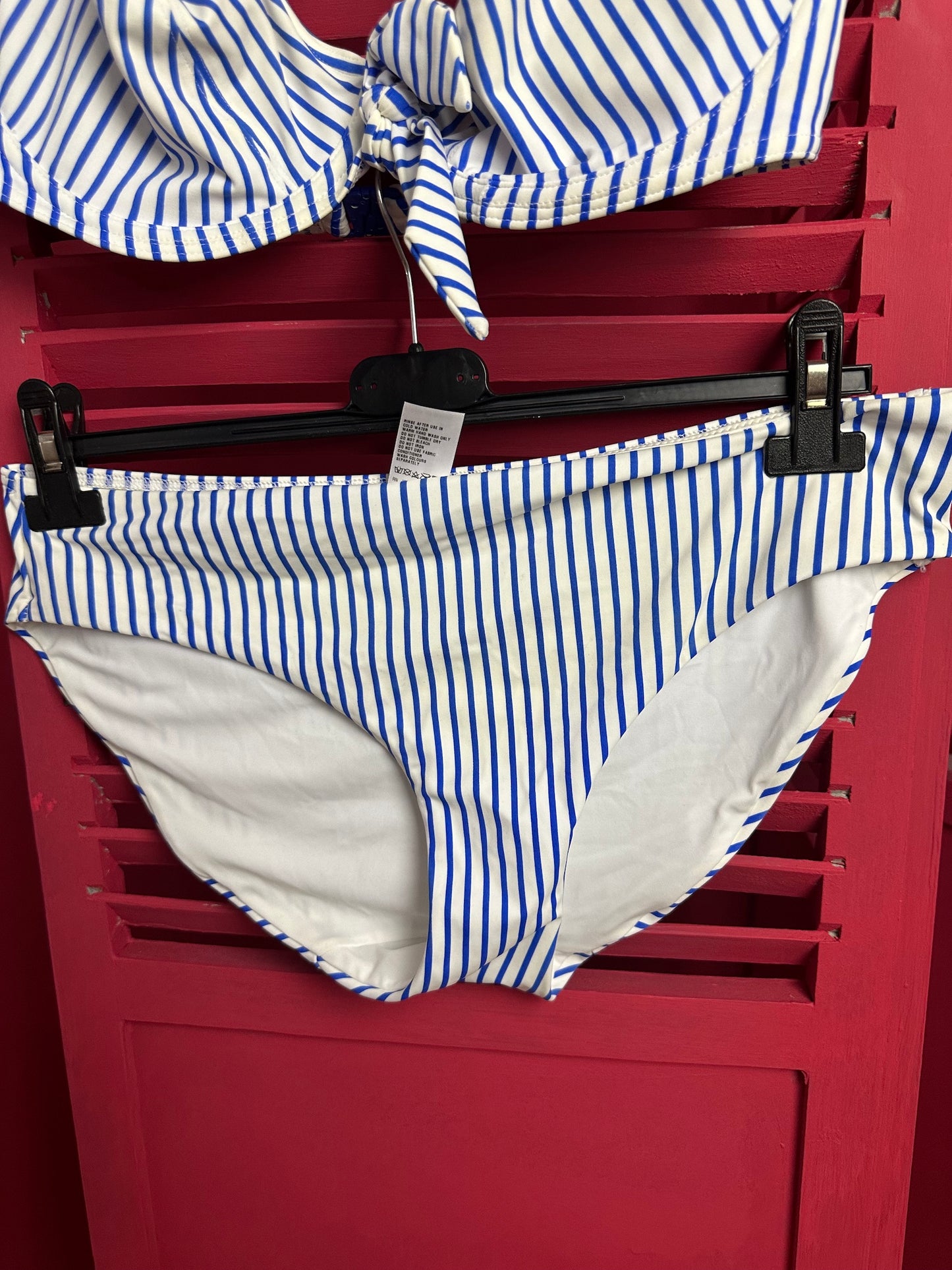 Bikini Freya streep blauw/wit - Maat 80G