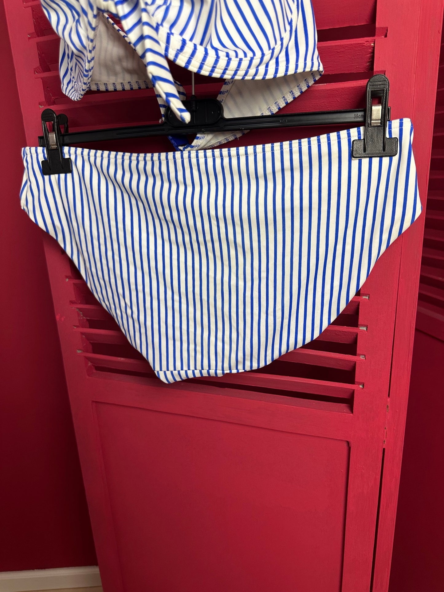 Bikini Freya streep blauw/wit - Maat 80G