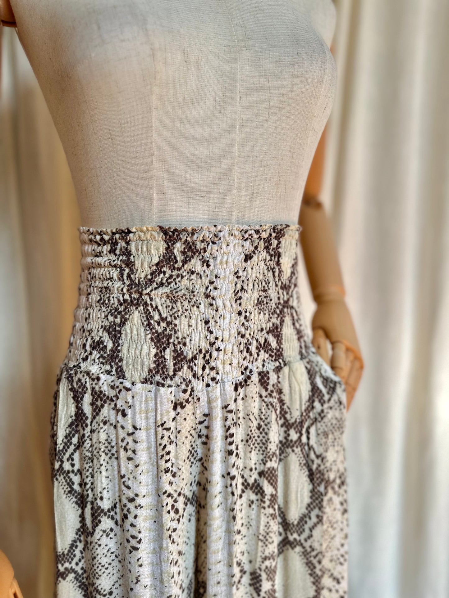 Broek Hot Lava slangenprint - Maat S/M