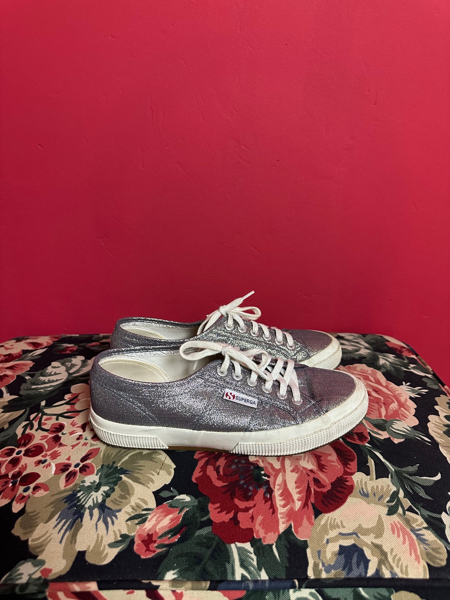 Baskets Superga argentées