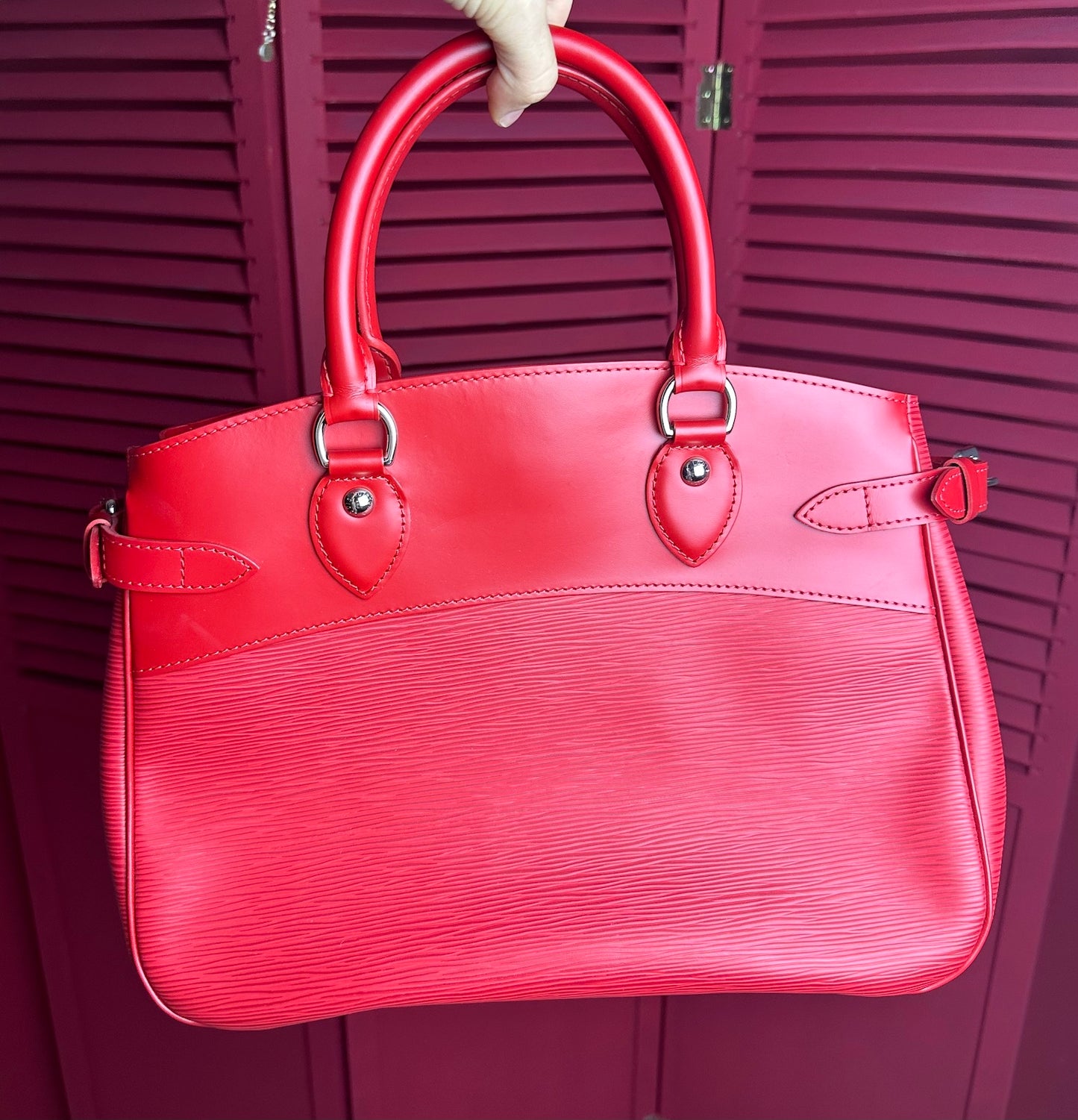 Louis Vuitton Passy handtas leer rood