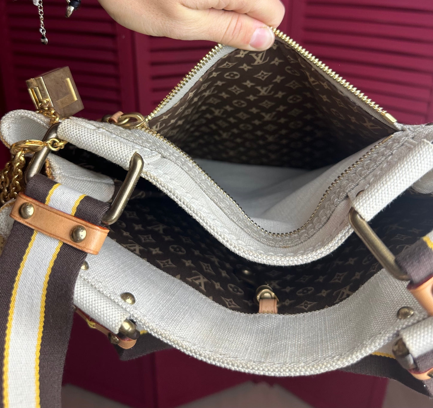 Louis Vuitton Globe shopper bag tote beige