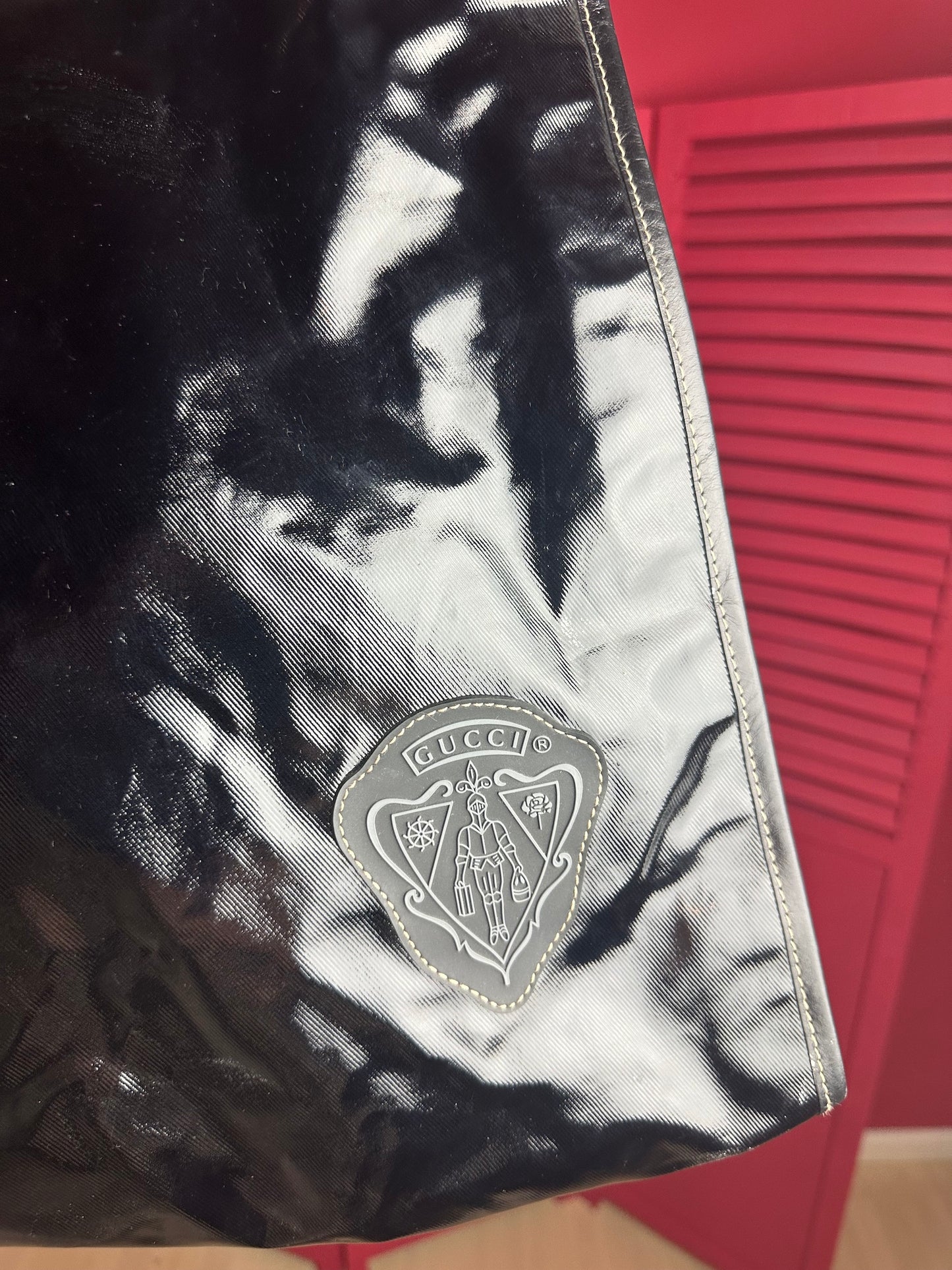 Gucci emblem tote bag zwart