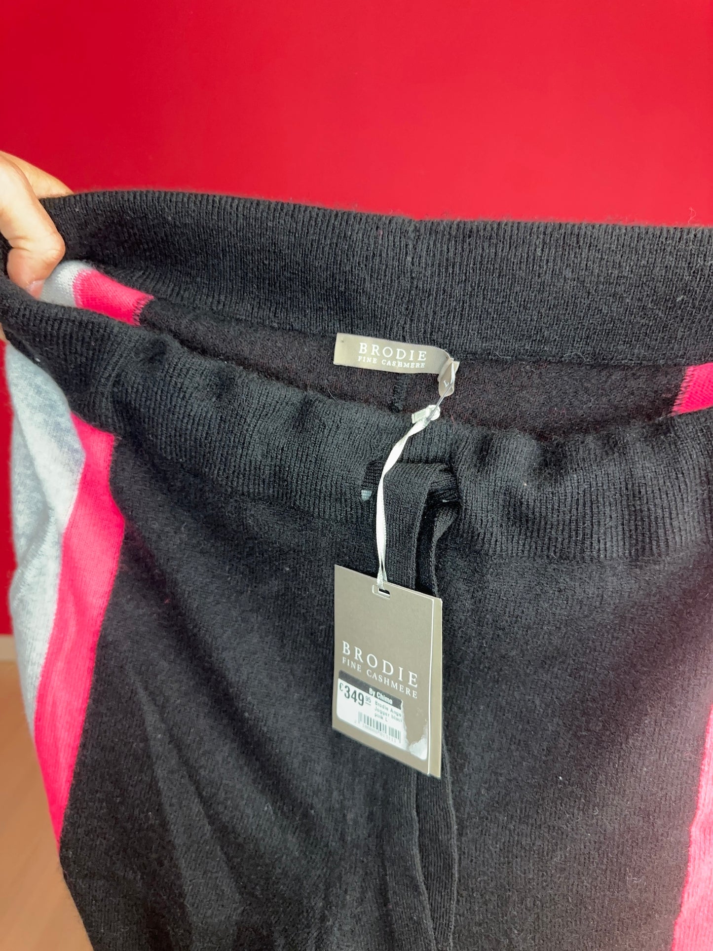 Broek Brodie Cashmere zwart/neon roze - Maat L