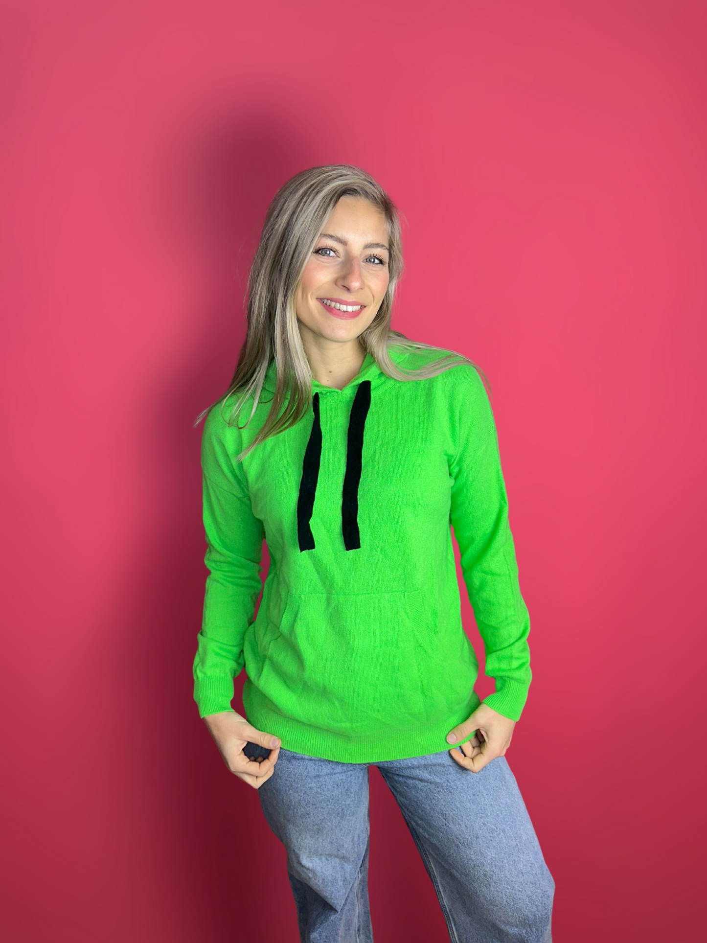 Pull Brodie Cachemire vert fluo