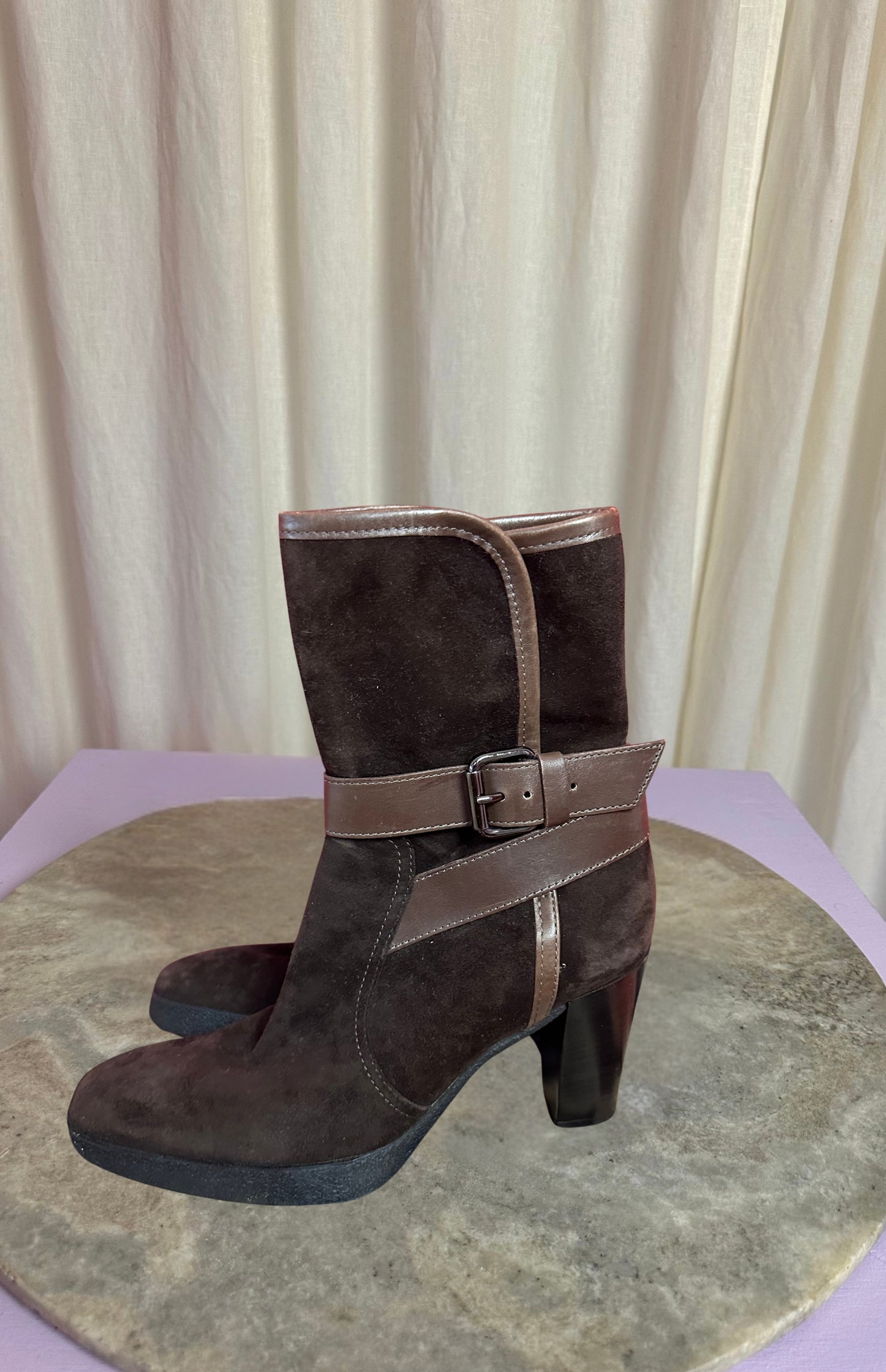 Laarsjes Tod's donkerbruin - Maat 39