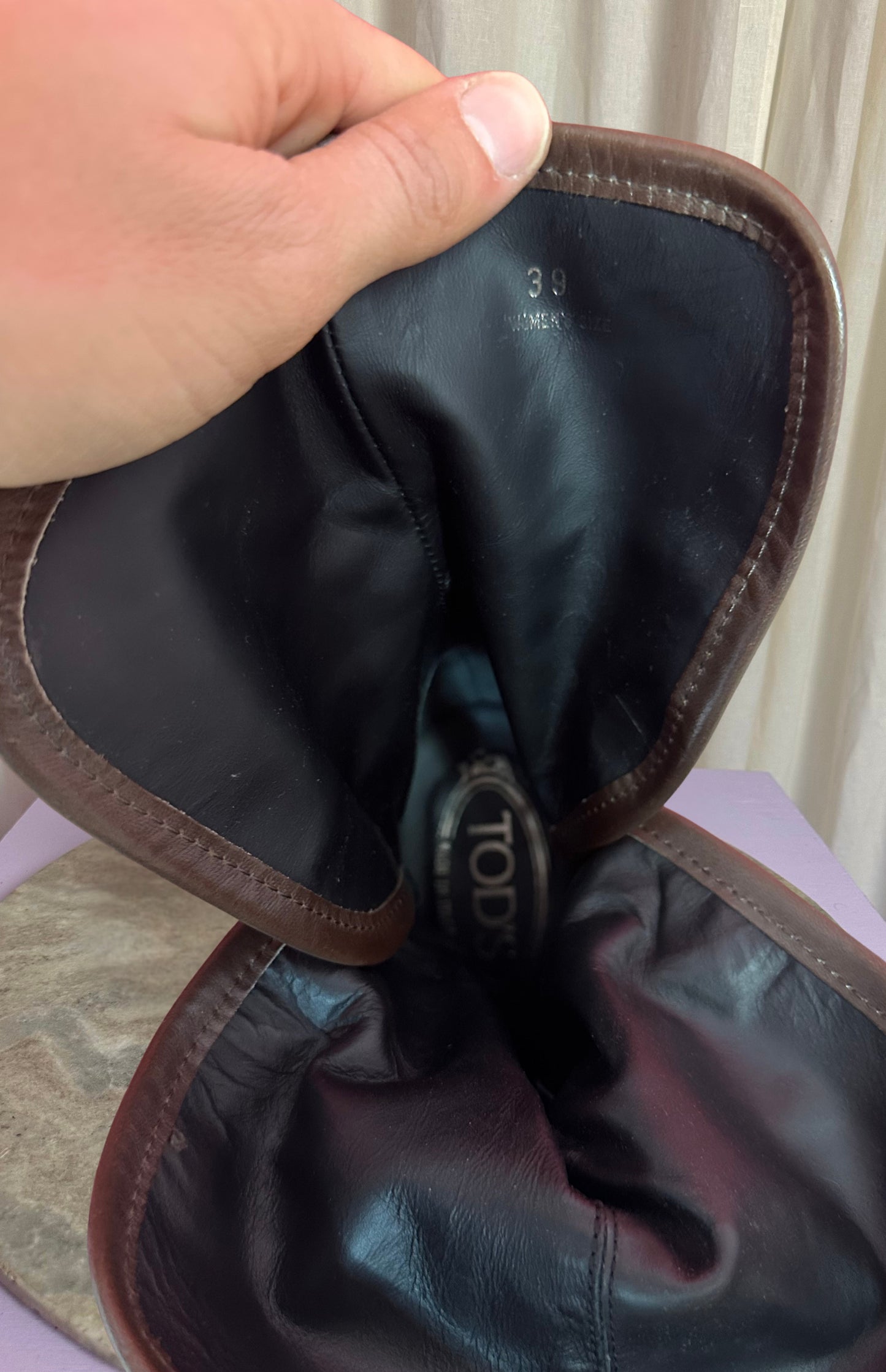 Laarsjes Tod's donkerbruin - Maat 39