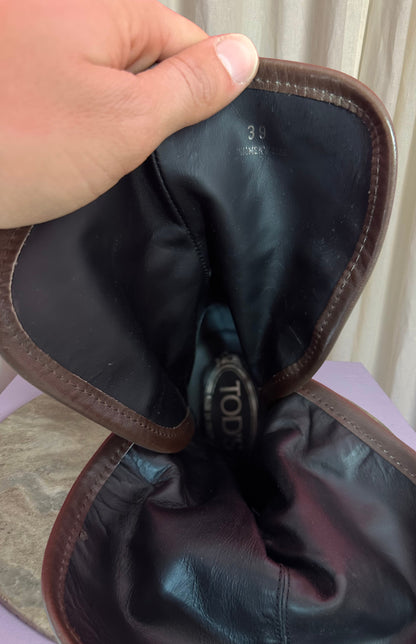 Laarsjes Tod's donkerbruin - Maat 39