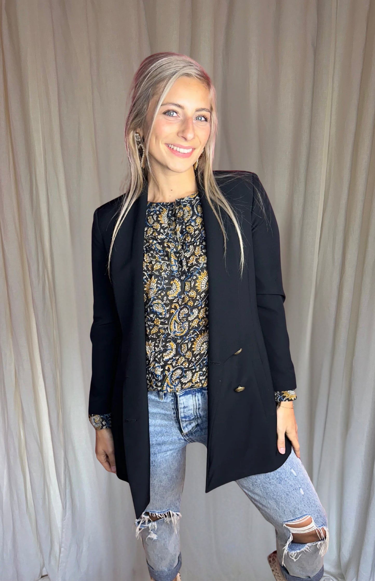 Blazer Almagores zwart knopen goud maat S