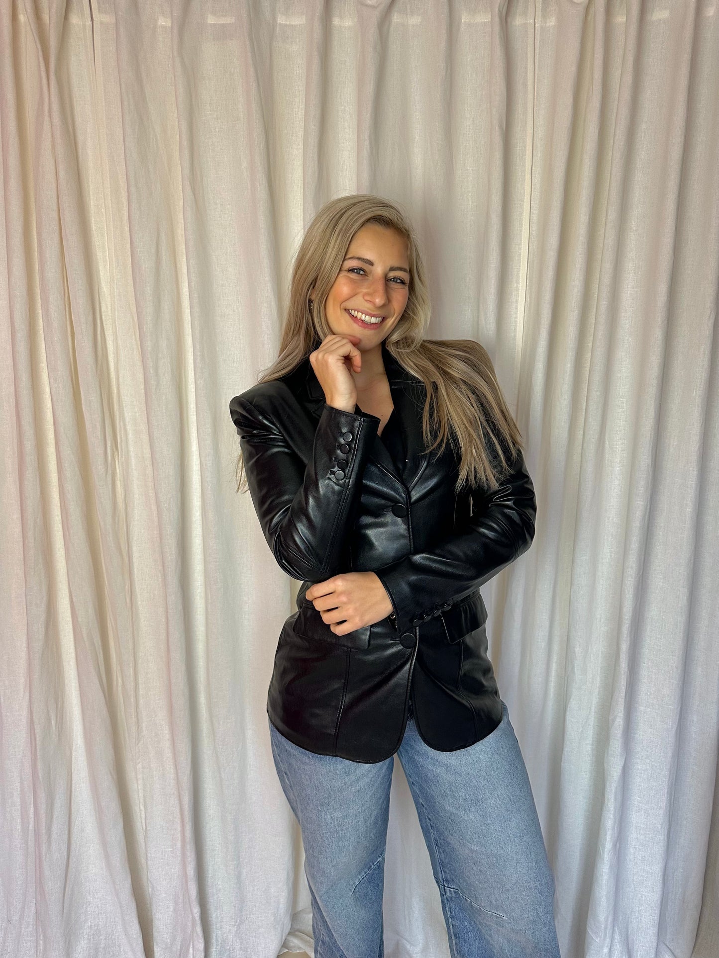 Blazer H&M cinched PU leather zwart maat 36