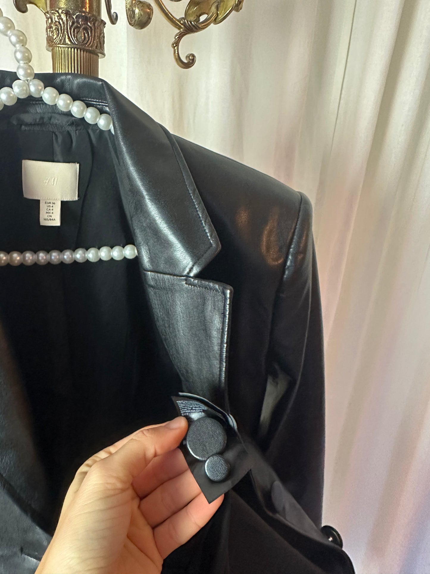 Blazer H&M cinched PU leather zwart maat 36