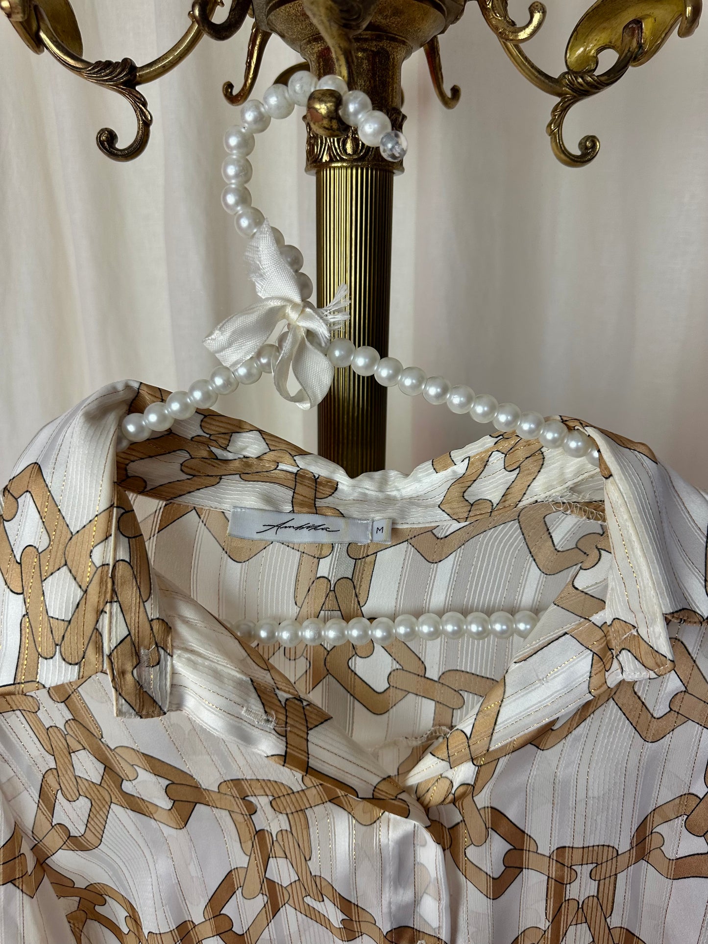 Blouse Ambika Alice chain wit,beige,goud maat M