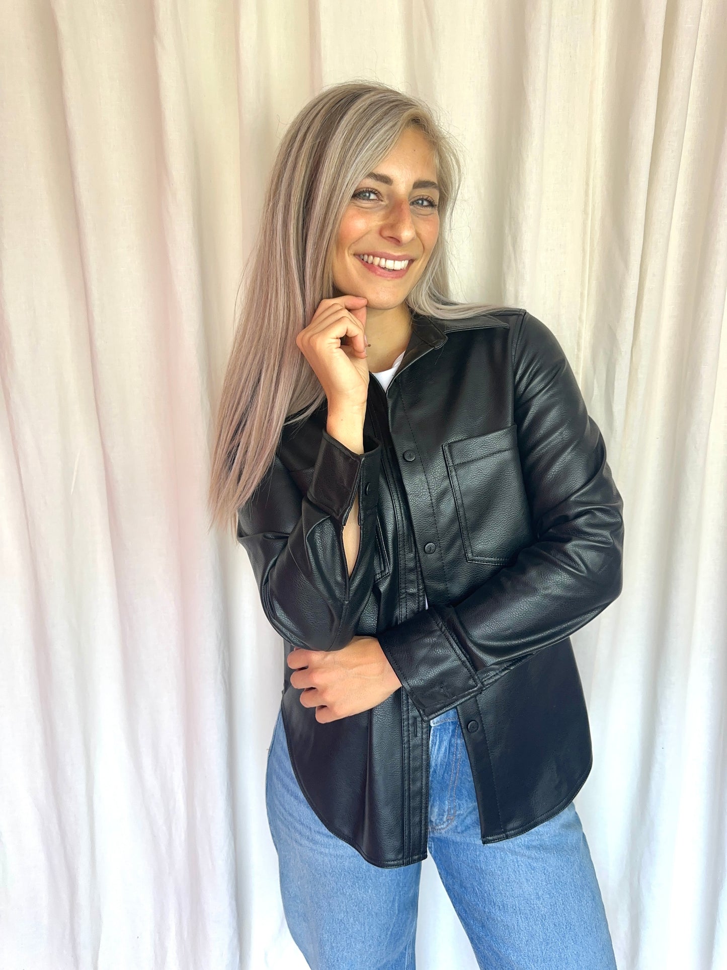 Blouse H&M lederlook zwart maat XS