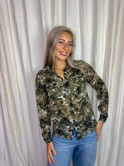 Blouse Revelation print legergroen maat S