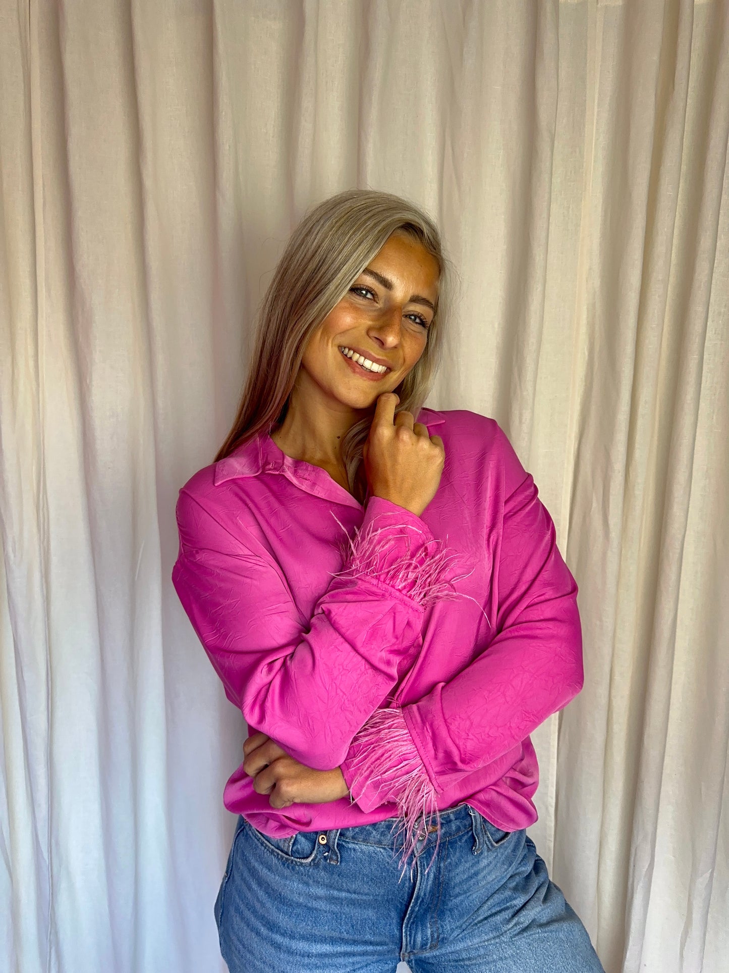 Blouse Shoeby feather satin veren fuchsia maat XS