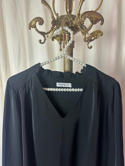 Blouse Unika ruffle zwart maat L