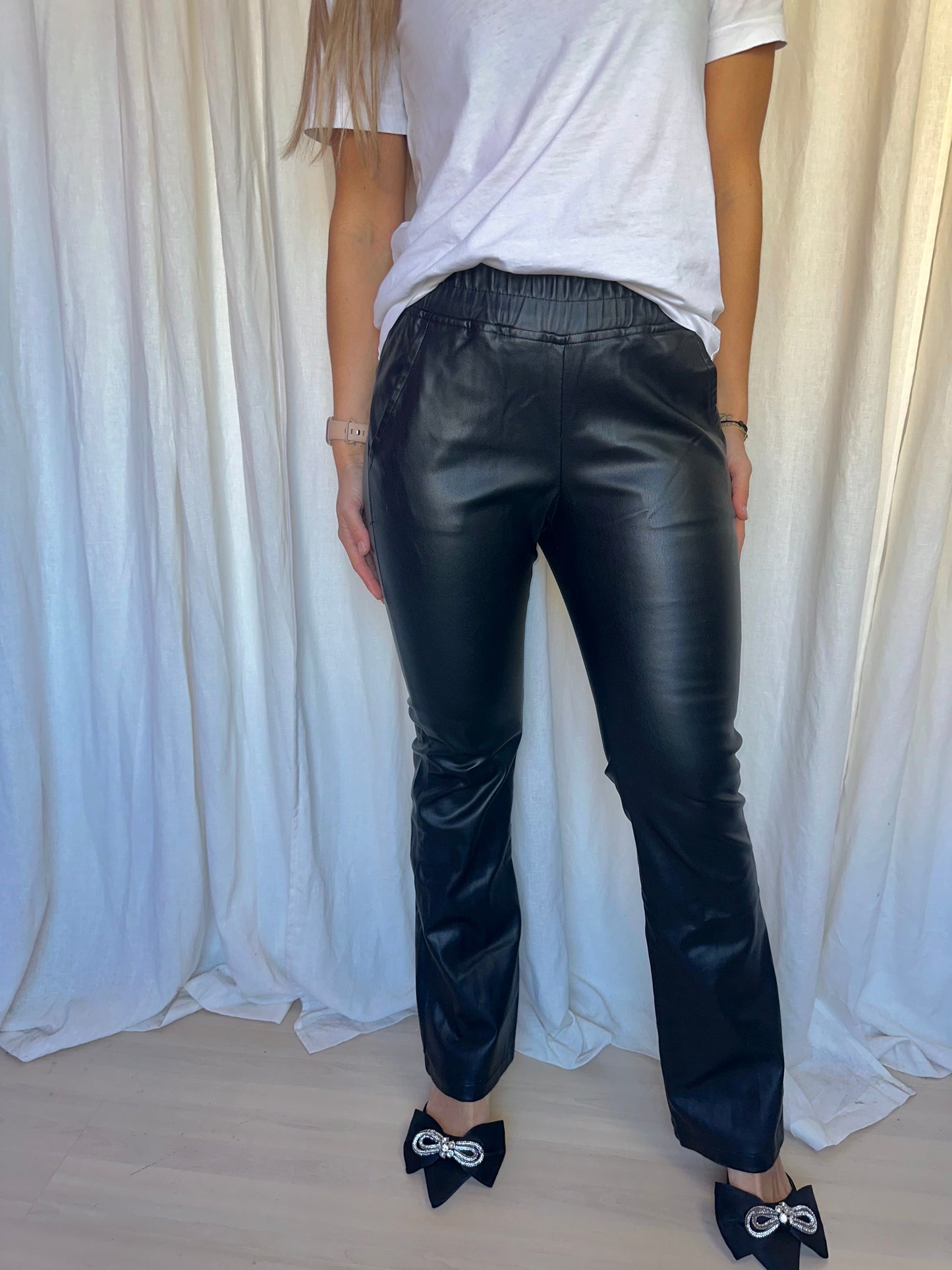 Broek Ambika flair lederlook - Maat L