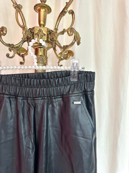 Broek Ambika lederlook zwart - Maat XL