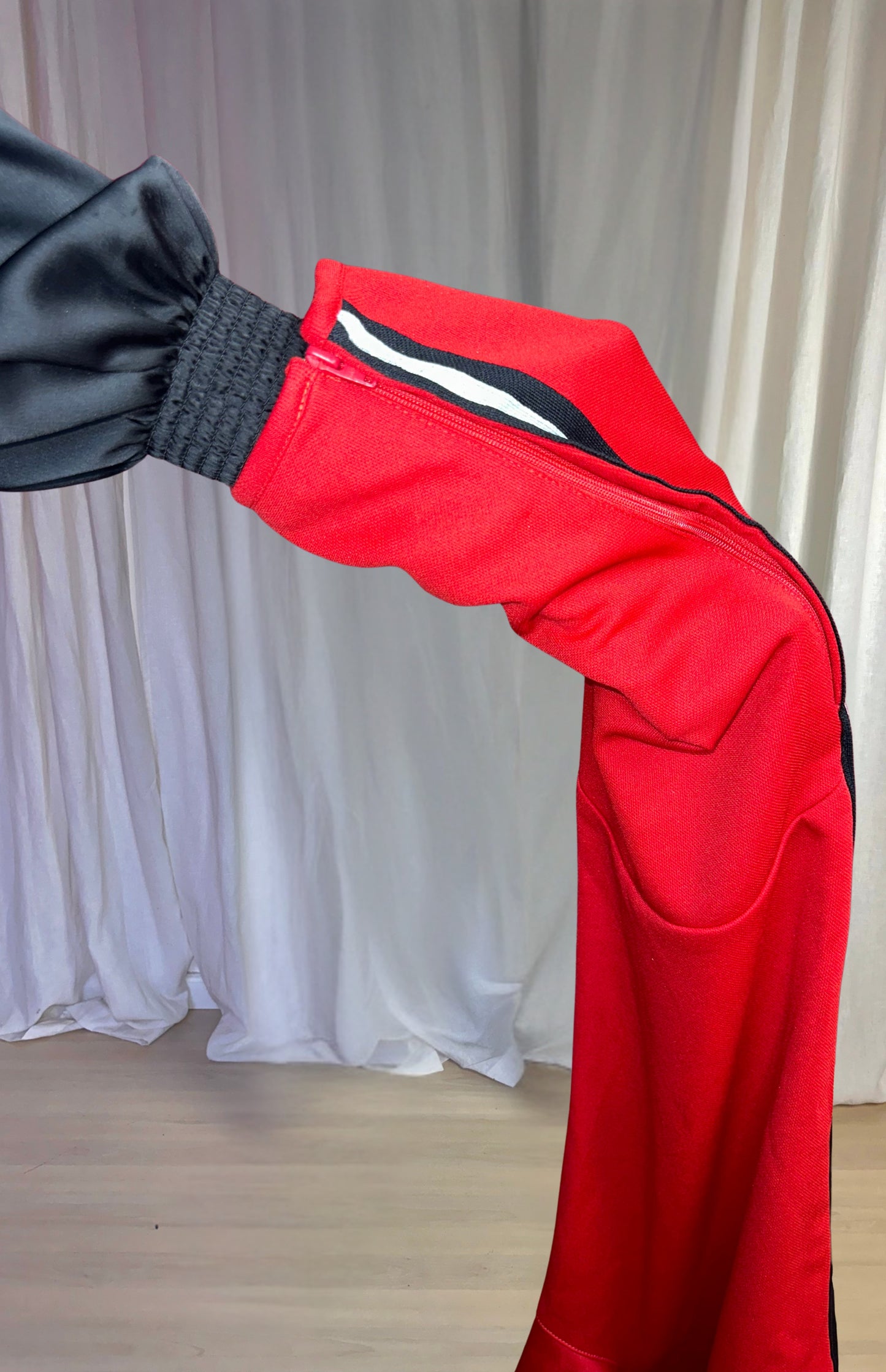 Broek SET rood bies maat S