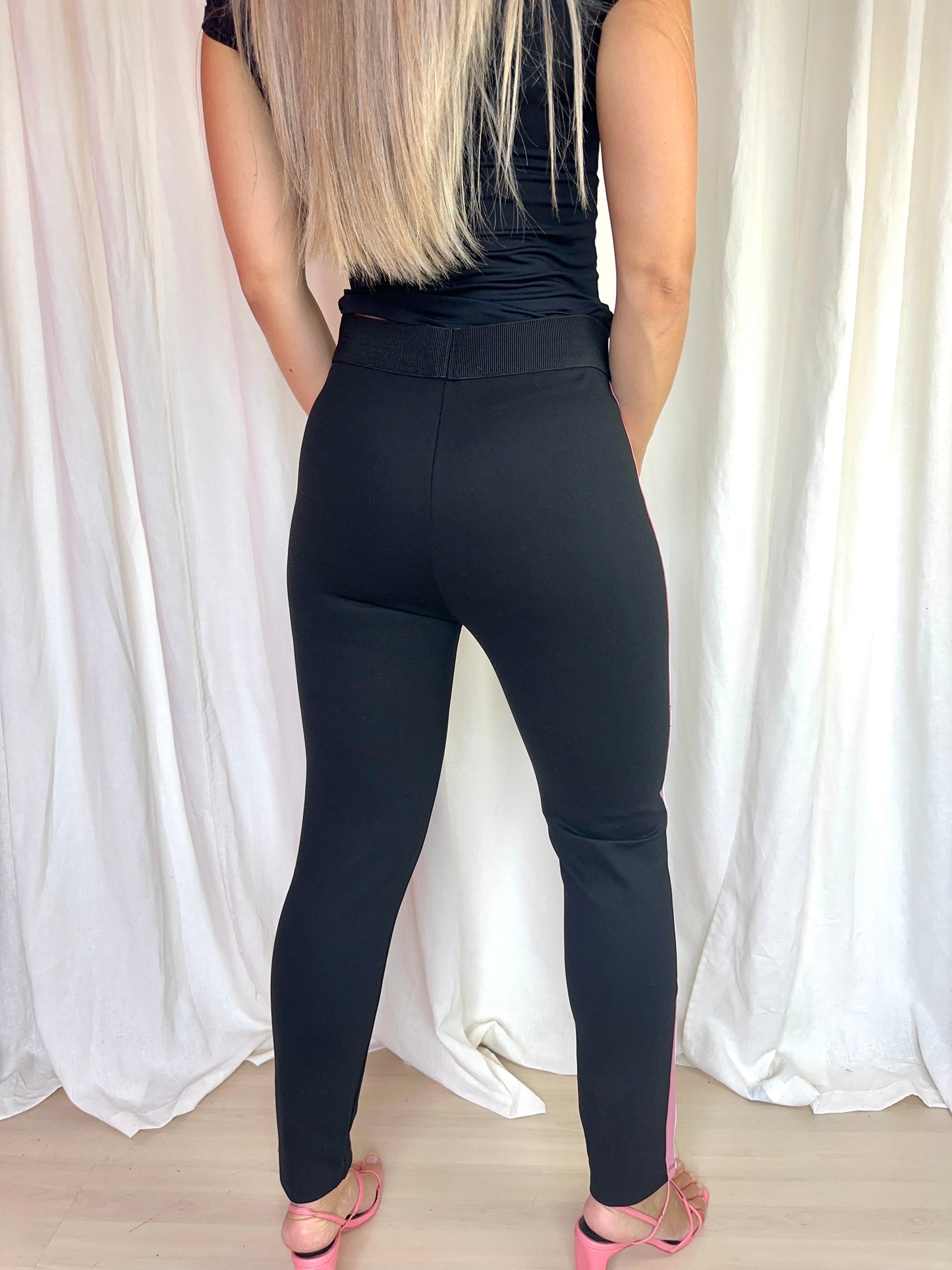 Broek Zara basic zwart,lichtroze maat XL