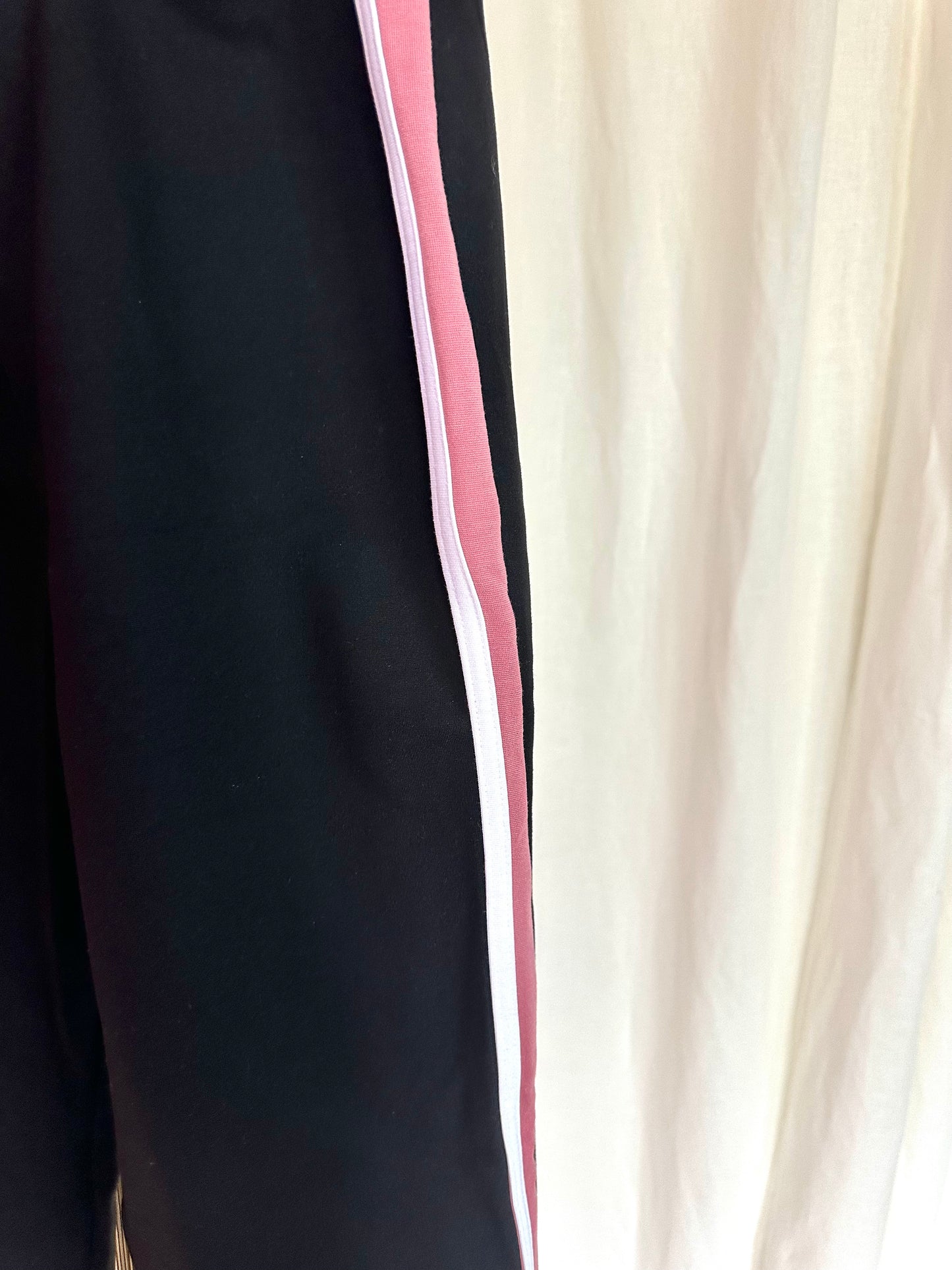 Broek Zara basic zwart,lichtroze maat XL