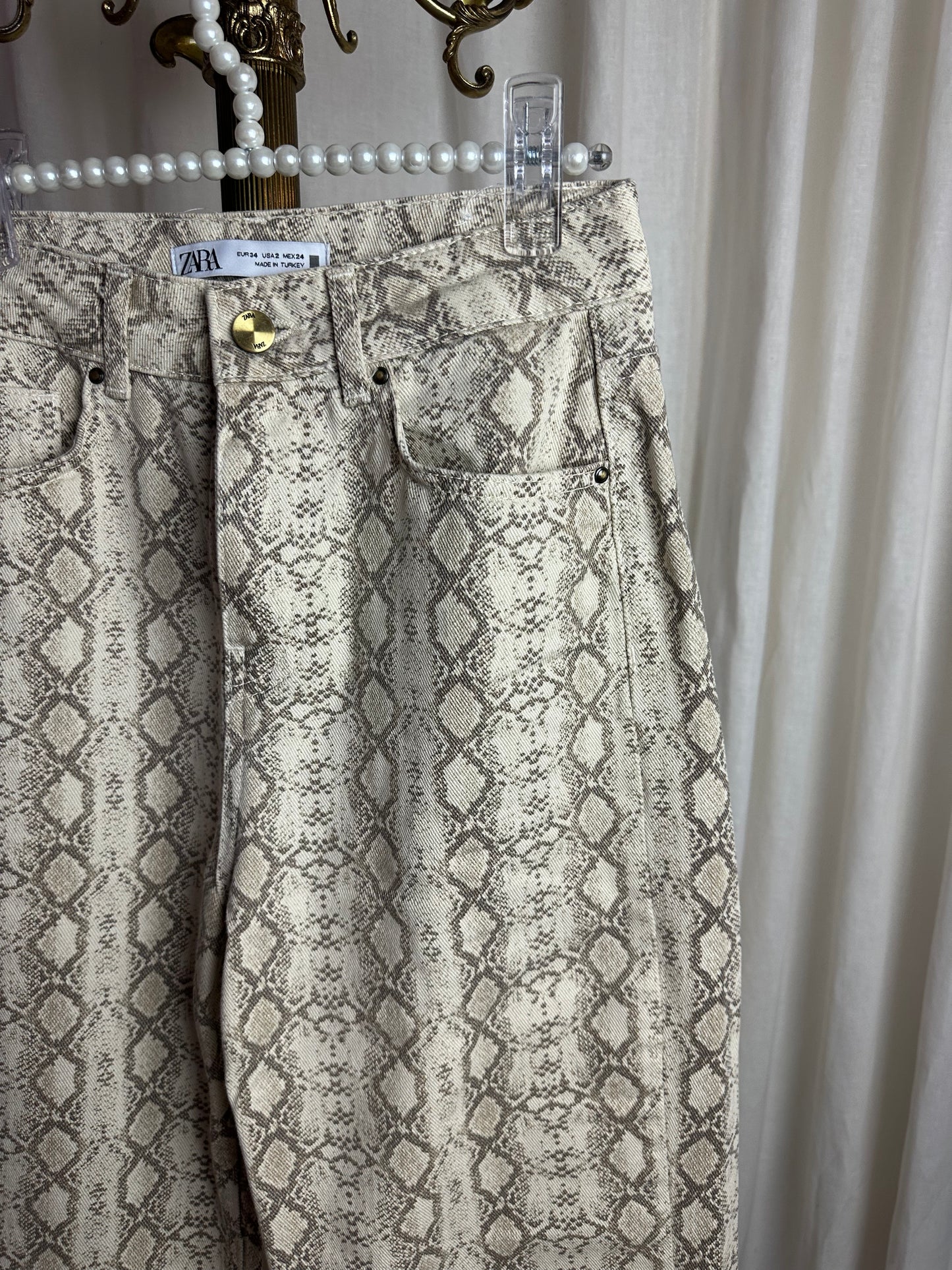 Broek Zara slangenprint beige maat 34