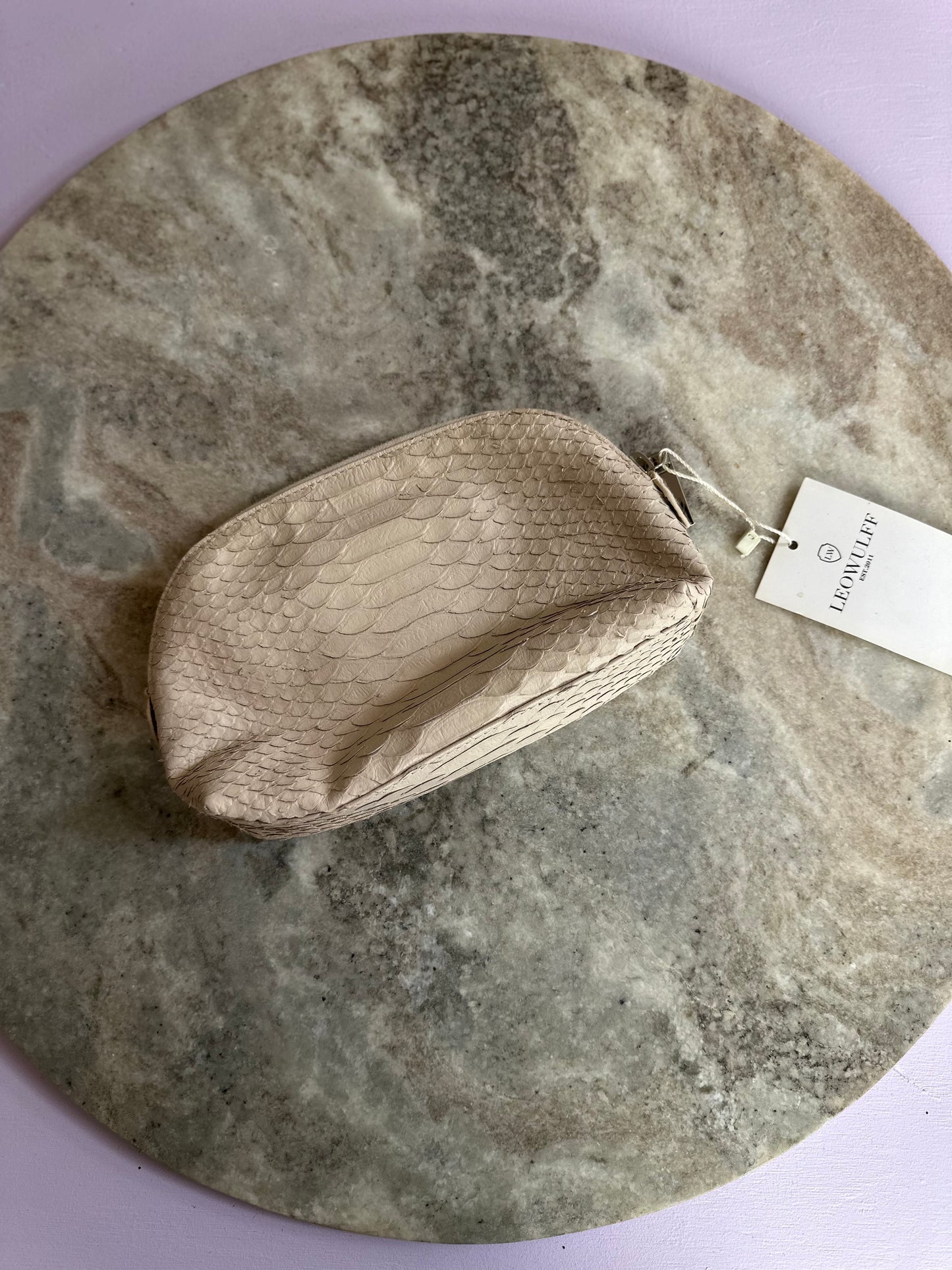 Clutch Leowulff lichtroze