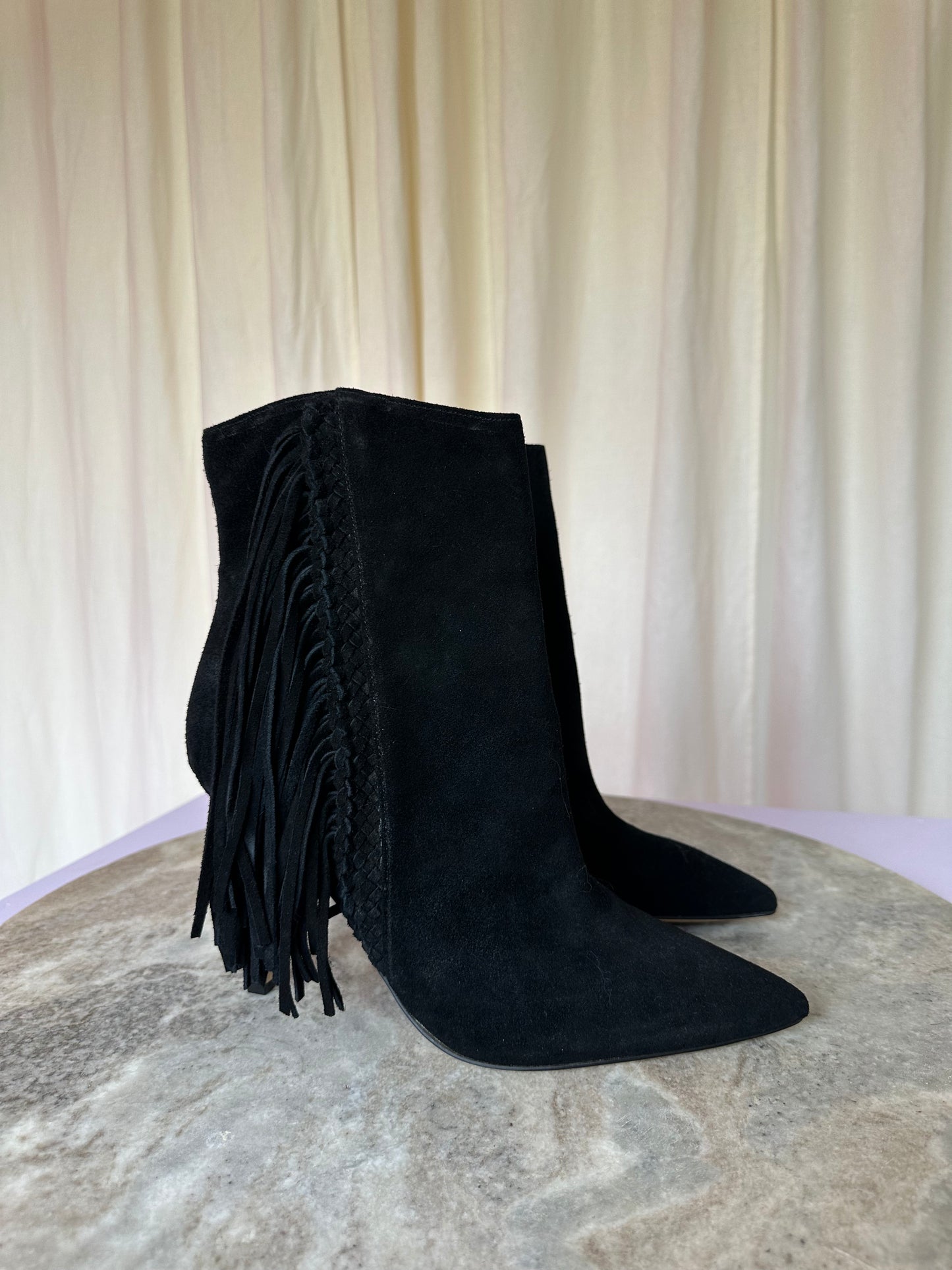 Hakken Guess franjes zwart - Maat 41