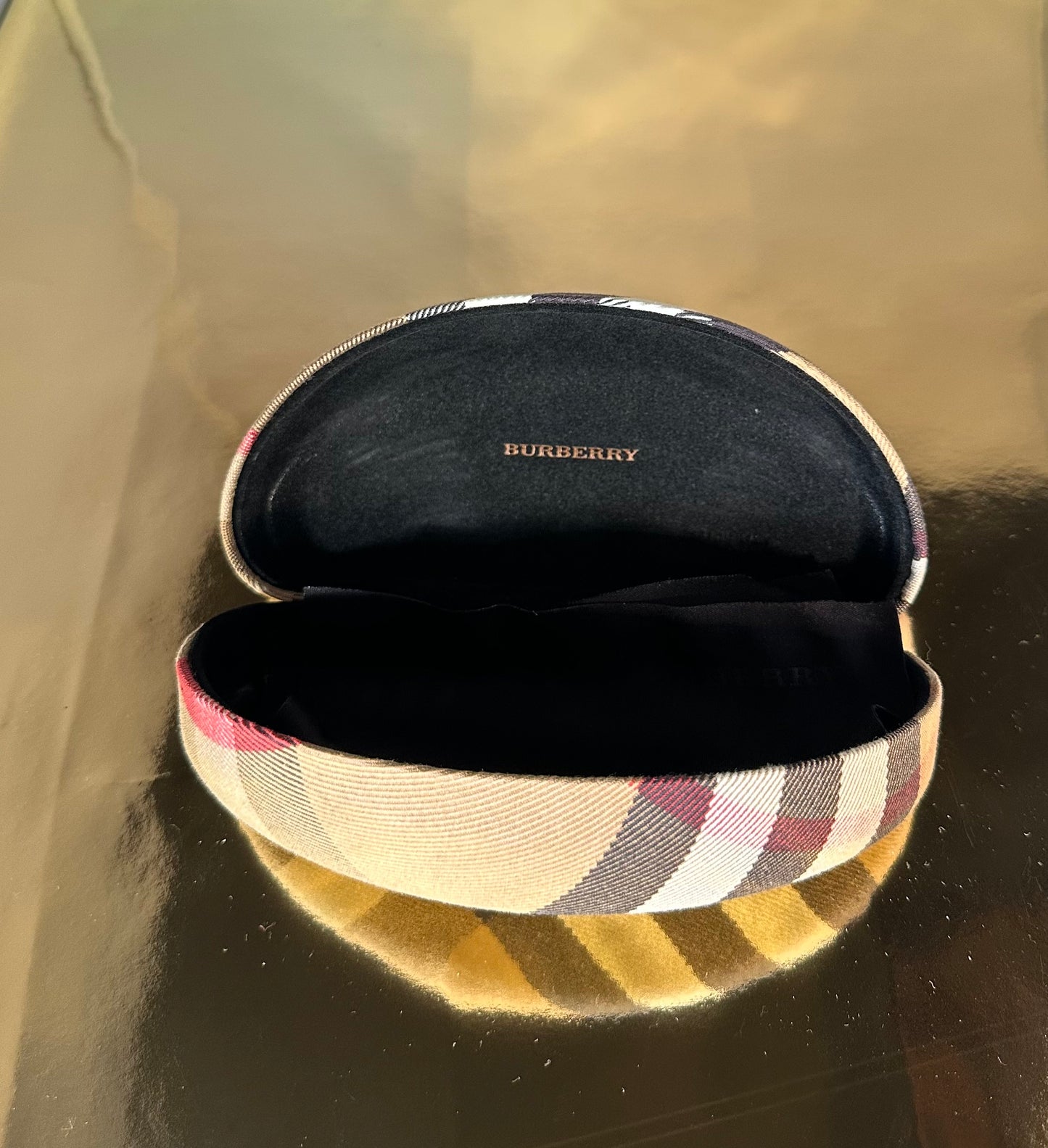 Lunettes de soleil oversize Burberry crème