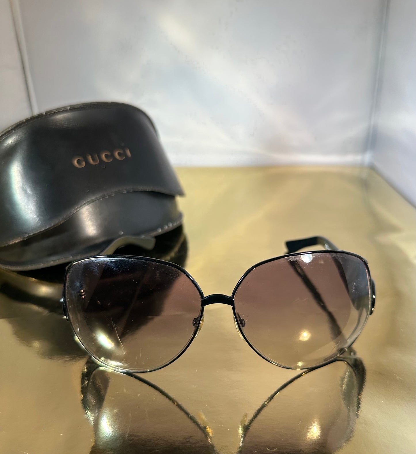 Zonnebril Gucci zwart
