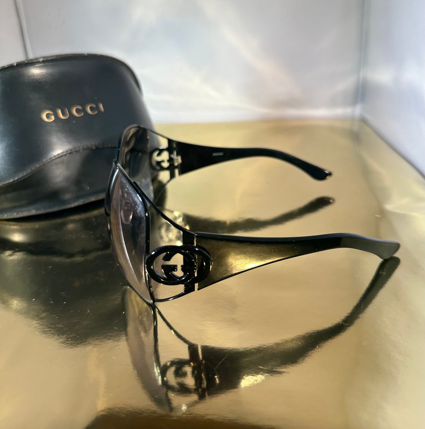Zonnebril Gucci zwart