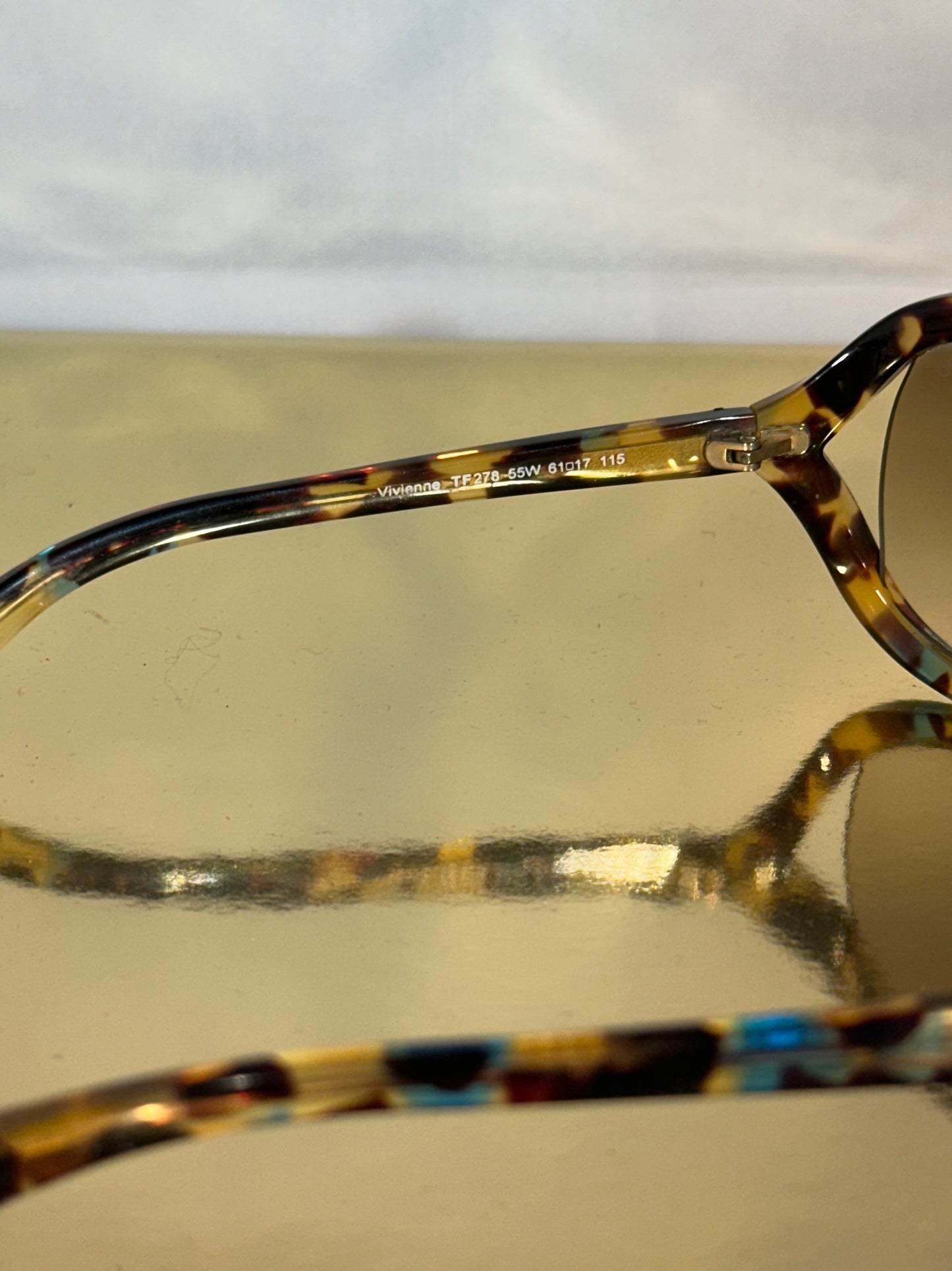 Zonnebril Tom Ford – Vivienne TF278-55W