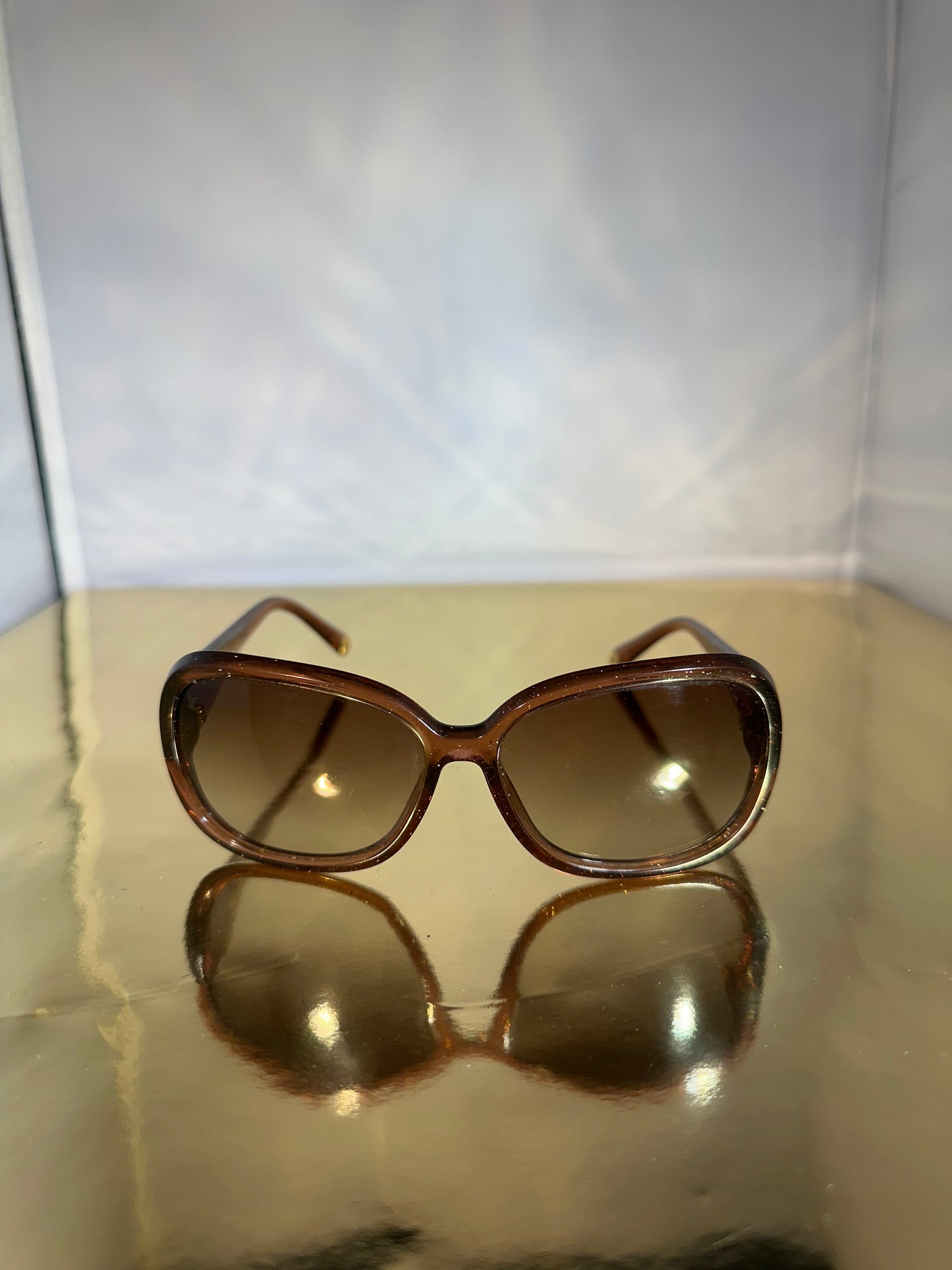 Zonnebril Louis Vuitton Obsession GM bruin glitters