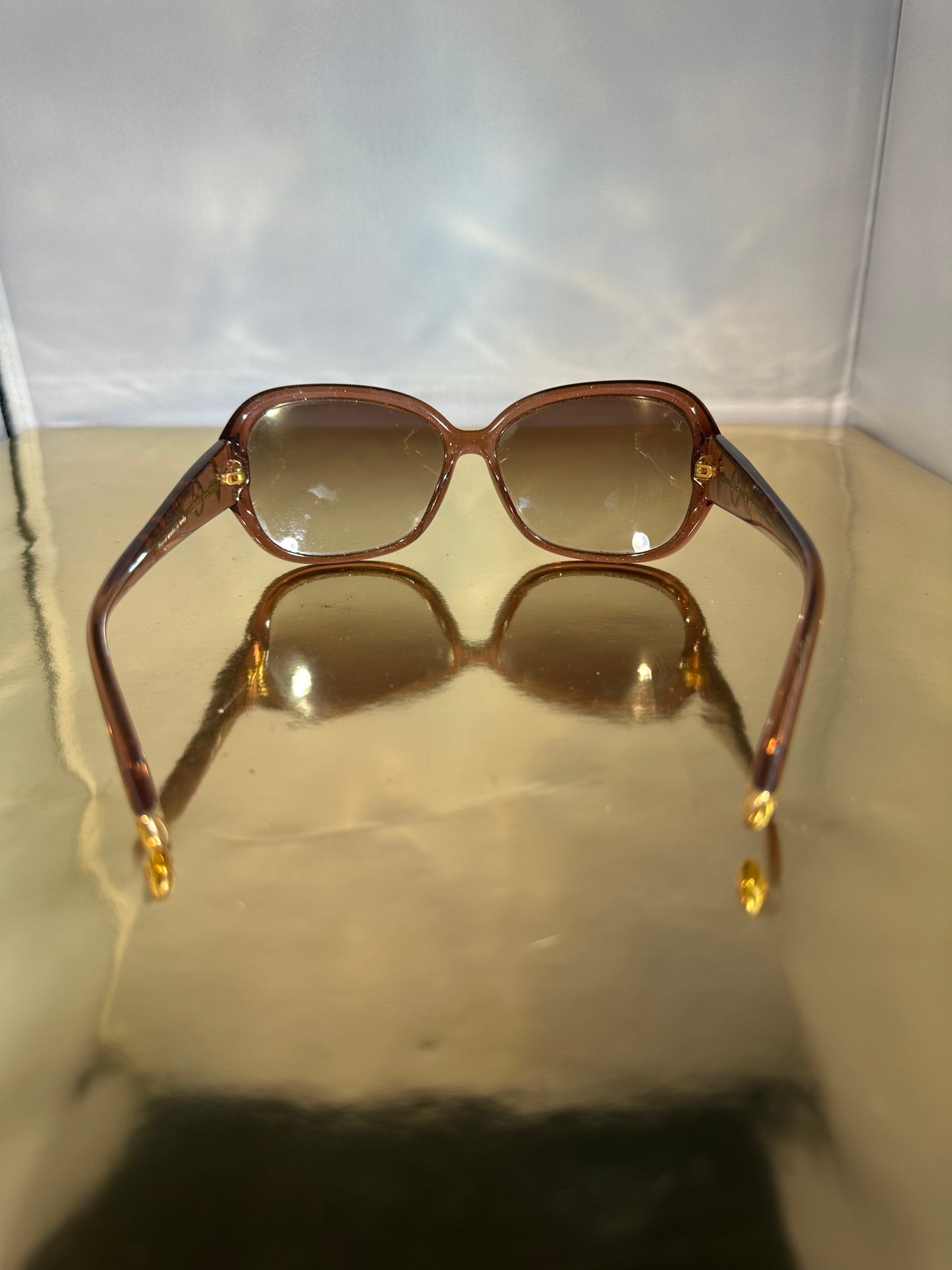 Zonnebril Louis Vuitton Obsession GM bruin glitters