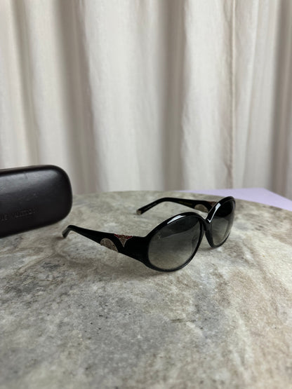Zonnebril Louis Vuitton zwart - Iris PM